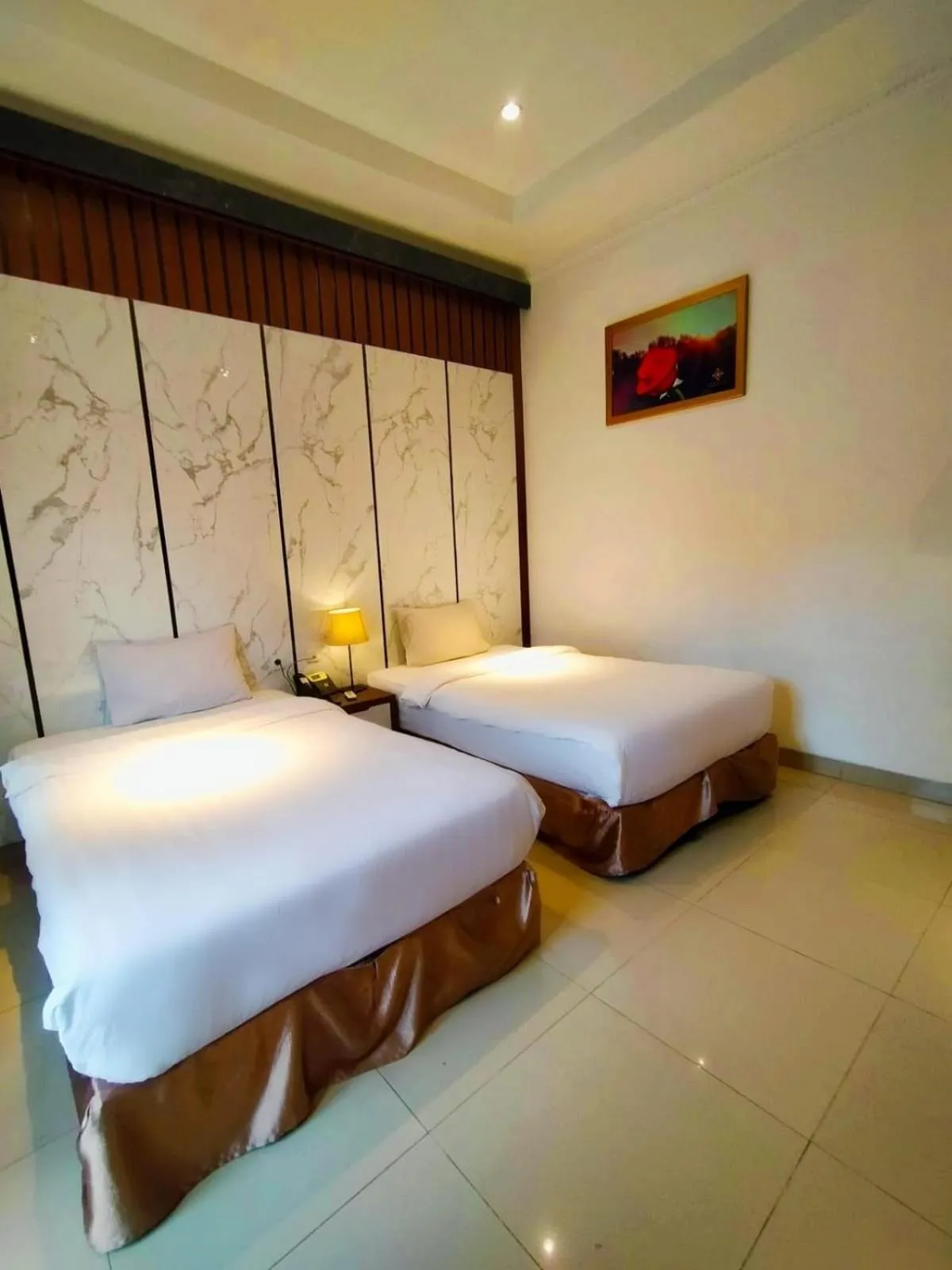 Bed in Chevilly Resort & Camp