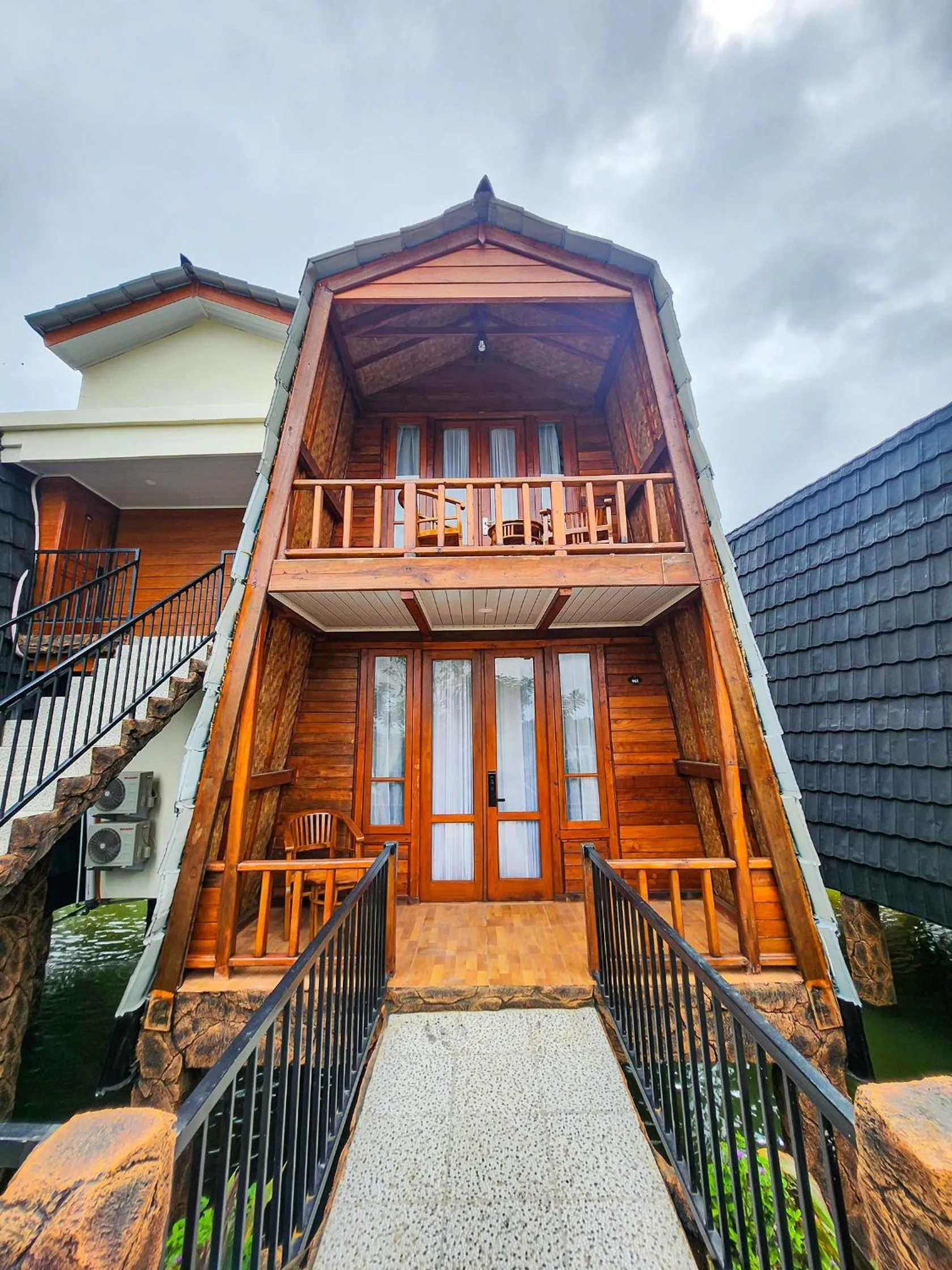 Property building in Chevilly Resort & Camp