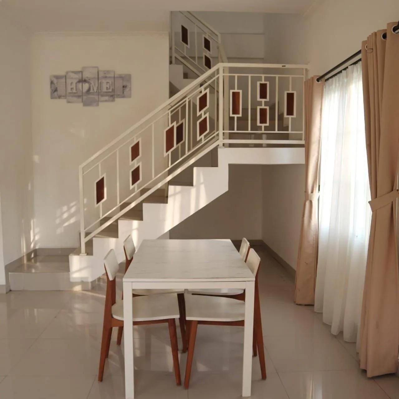 Living room in Chevilly Resort & Camp