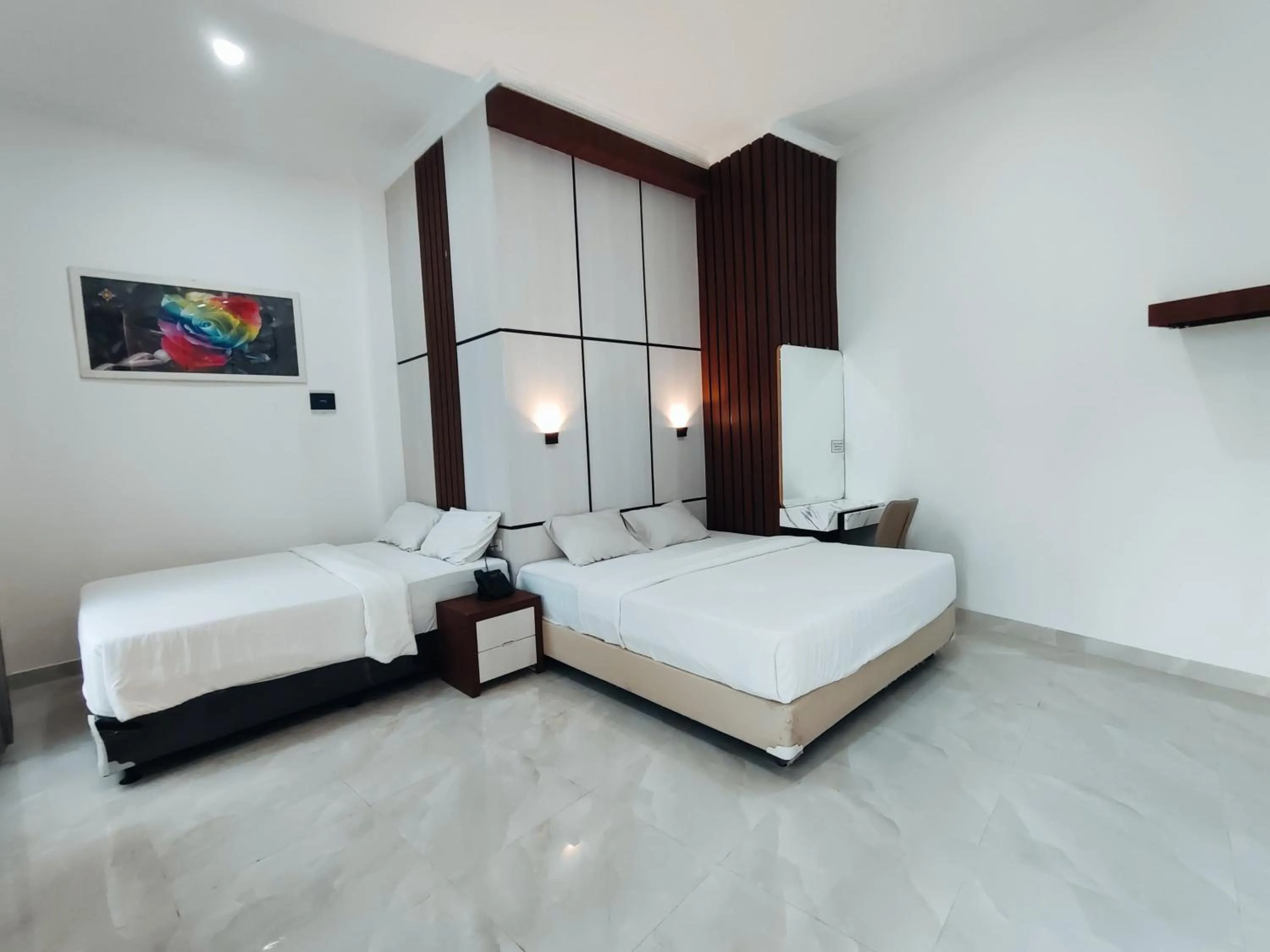 Bed in Chevilly Resort & Camp