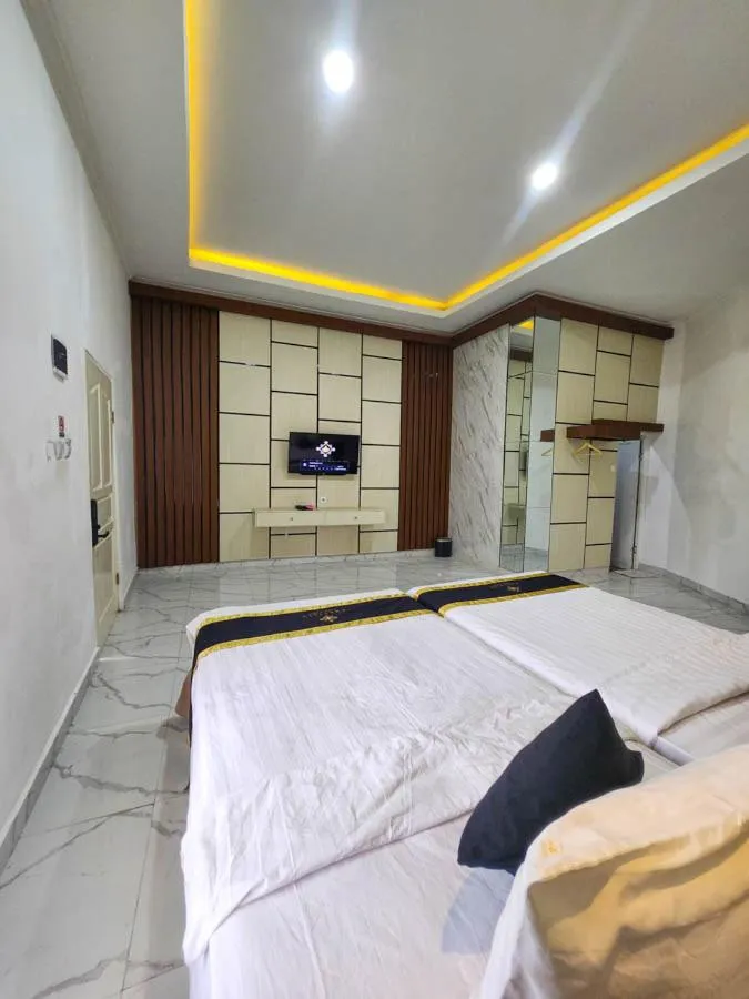 Bed in Chevilly Resort & Camp