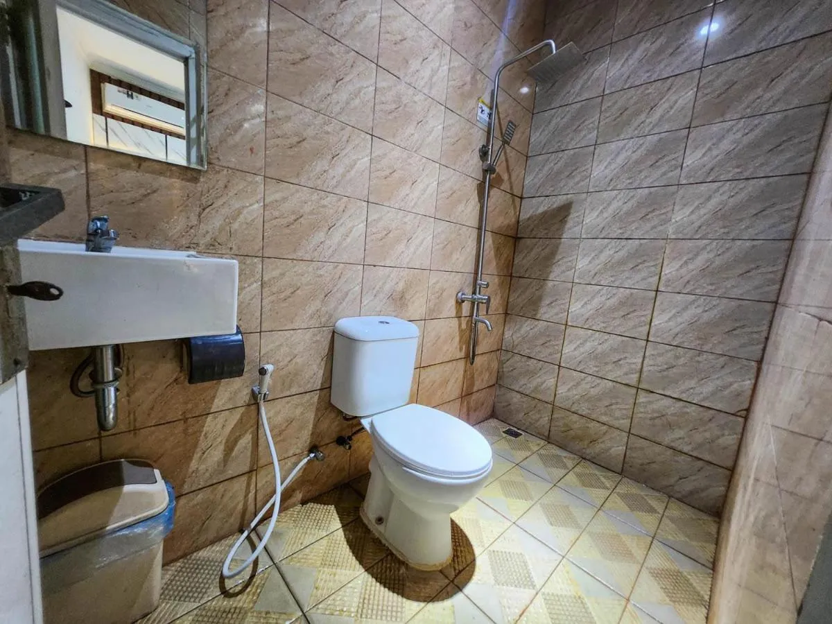 Chevilly Resort & Camp