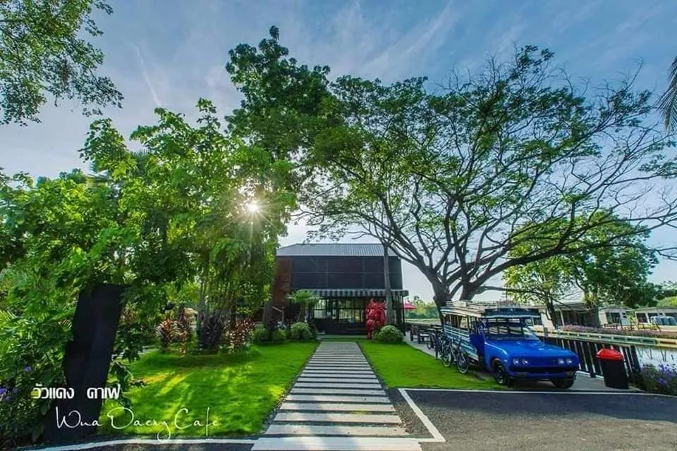 Garden in wuadaeng villa