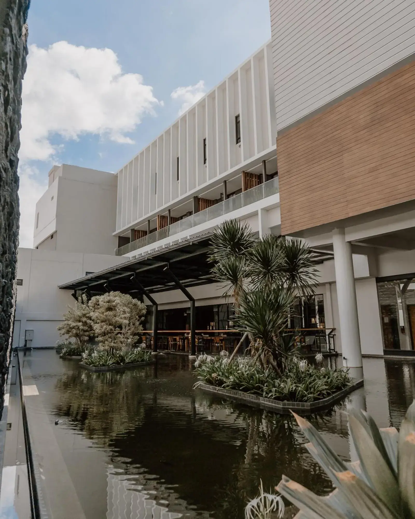 Property building in Rayz UMM Hotel Malang Property building in Rayz UMM Hotel Malang