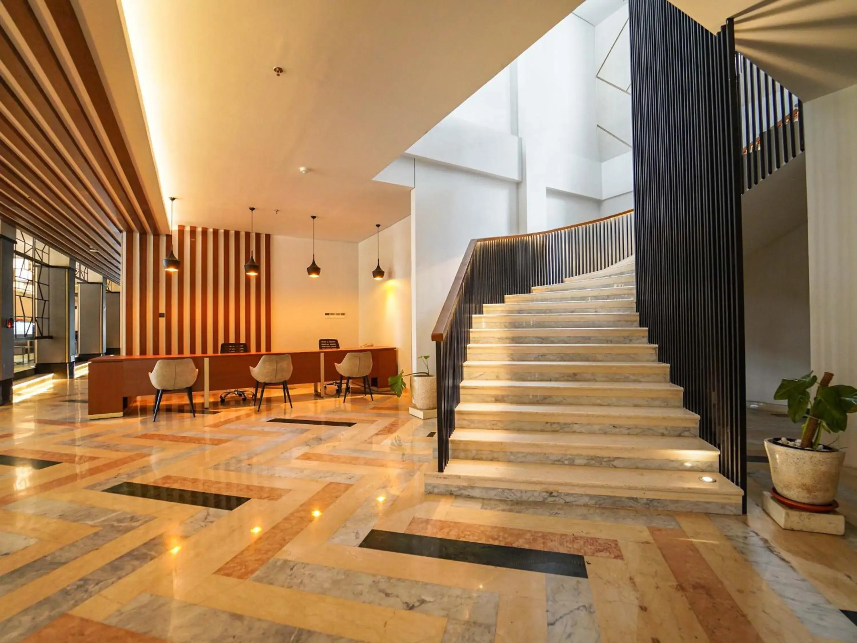 Property building in Rayz UMM Hotel Malang Property building in Rayz UMM Hotel Malang
