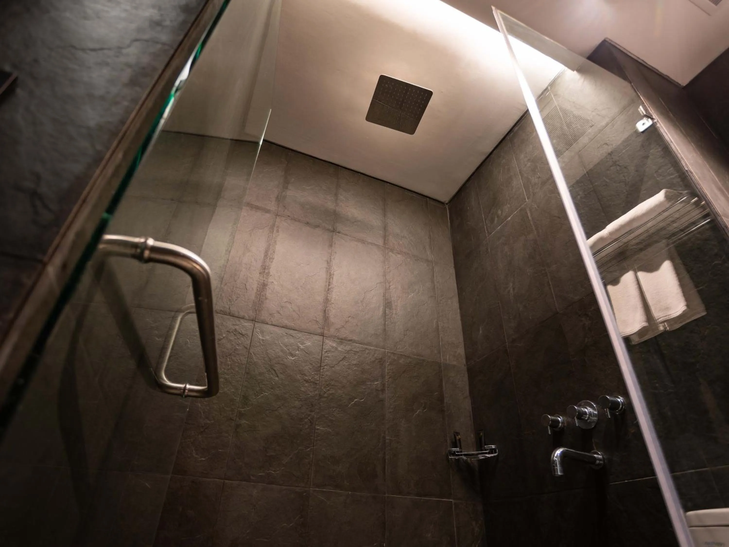 Bathroom in Rayz UMM Hotel Malang