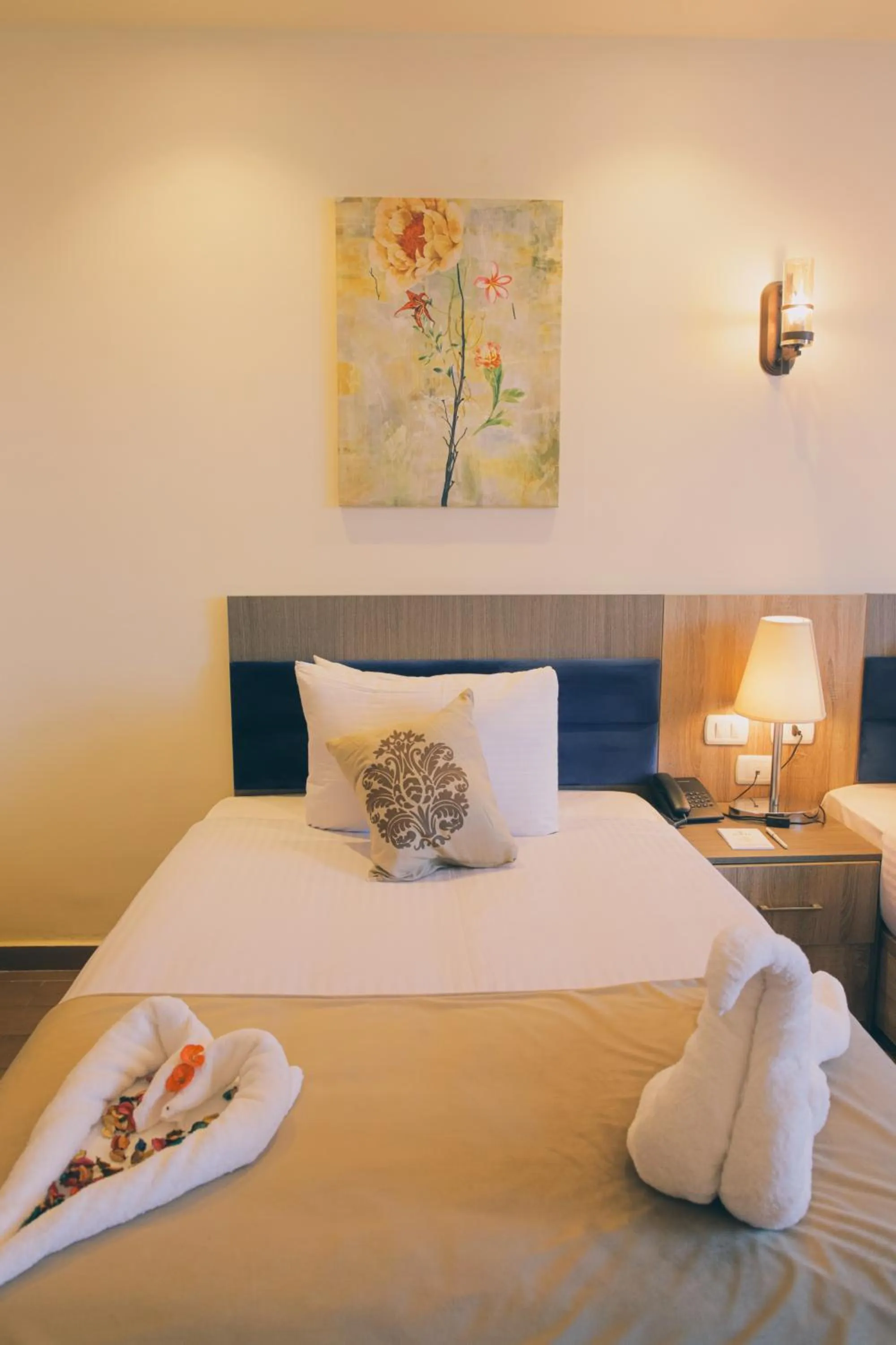 Bed in Jewel Green Mountain Hotel