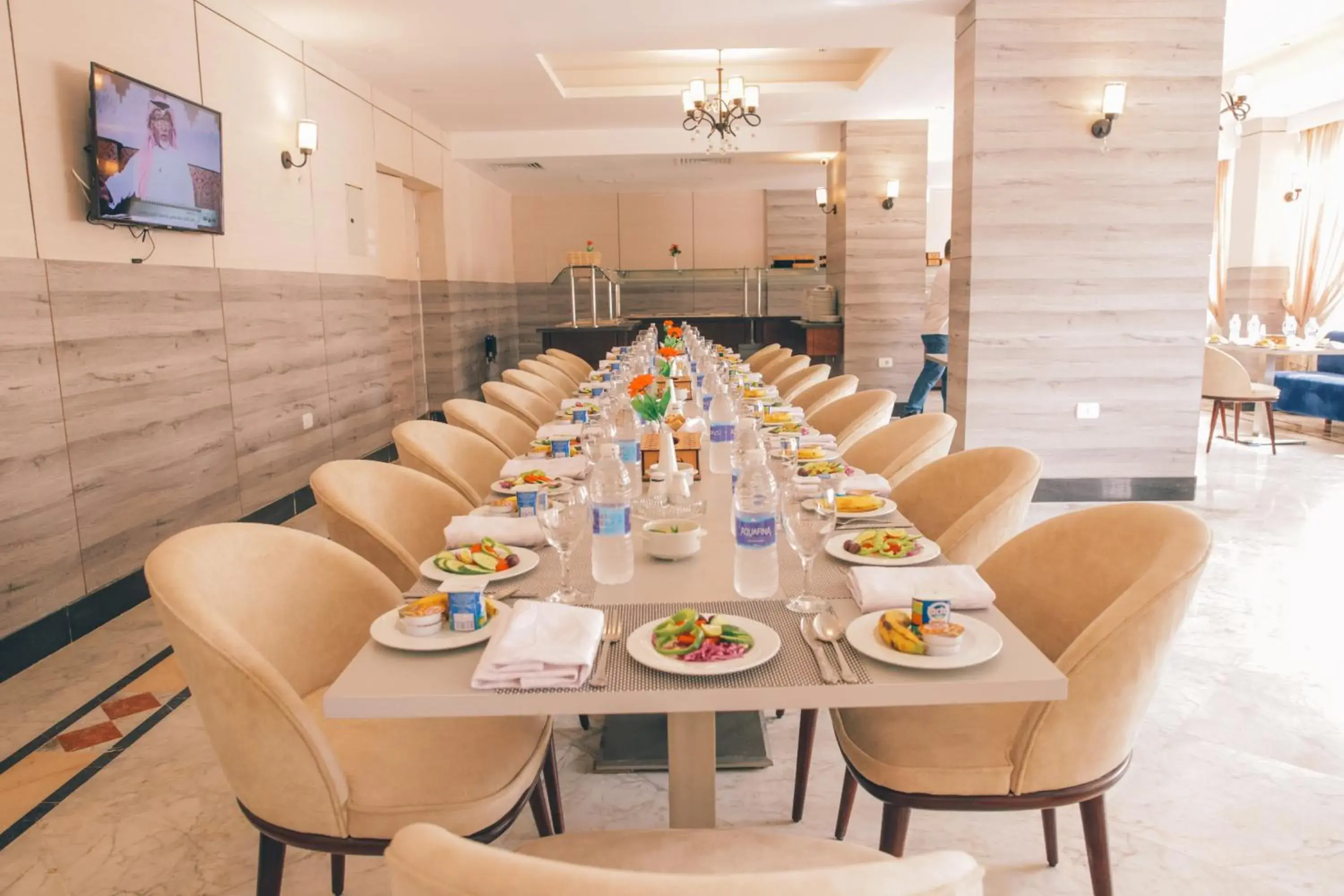 Restaurant/places to eat in Jewel Green Mountain Hotel Restaurant/places to eat in Jewel Green Mountain Hotel