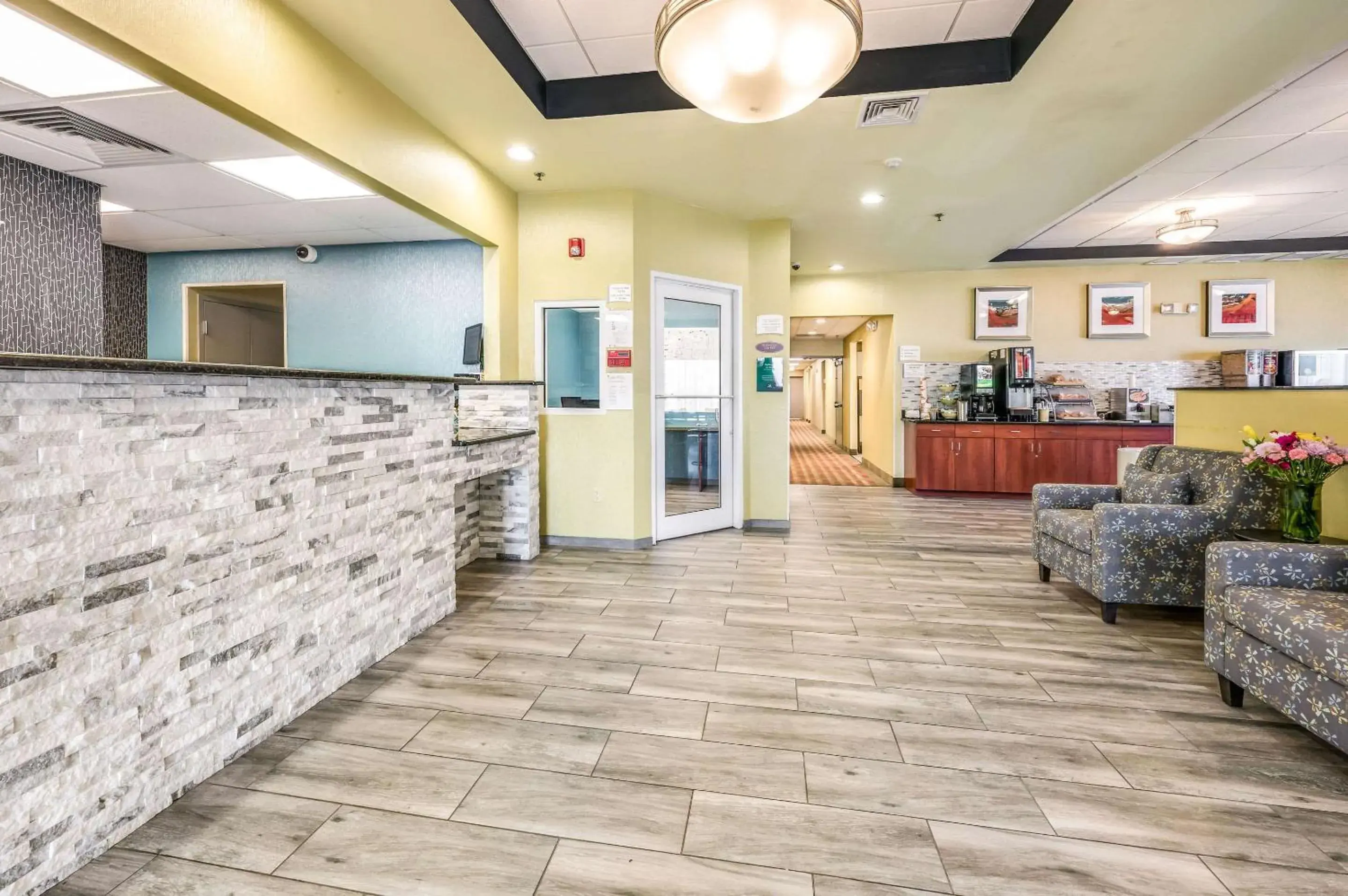 Lobby or reception in Quality Inn Poughkeepsie Lobby or reception in Quality Inn Poughkeepsie