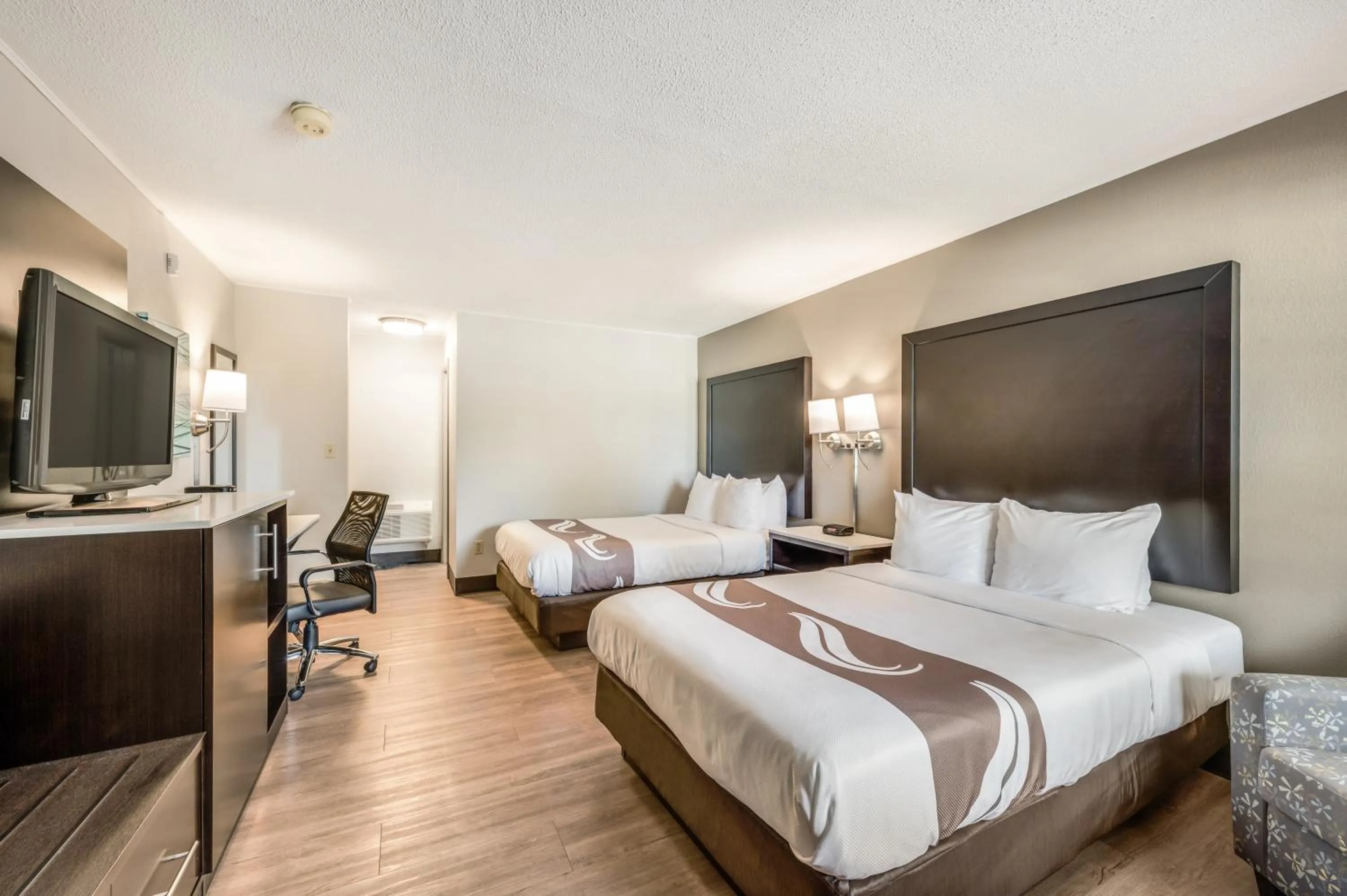 Bedroom, Bed in Quality Inn Poughkeepsie