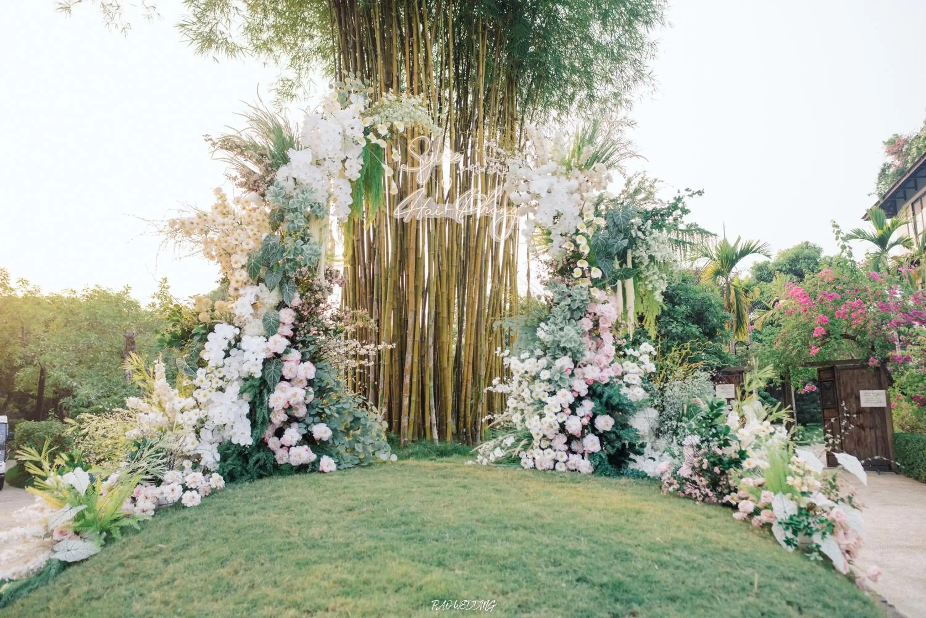 Garden view in aNhill Boutique Garden view in aNhill Boutique