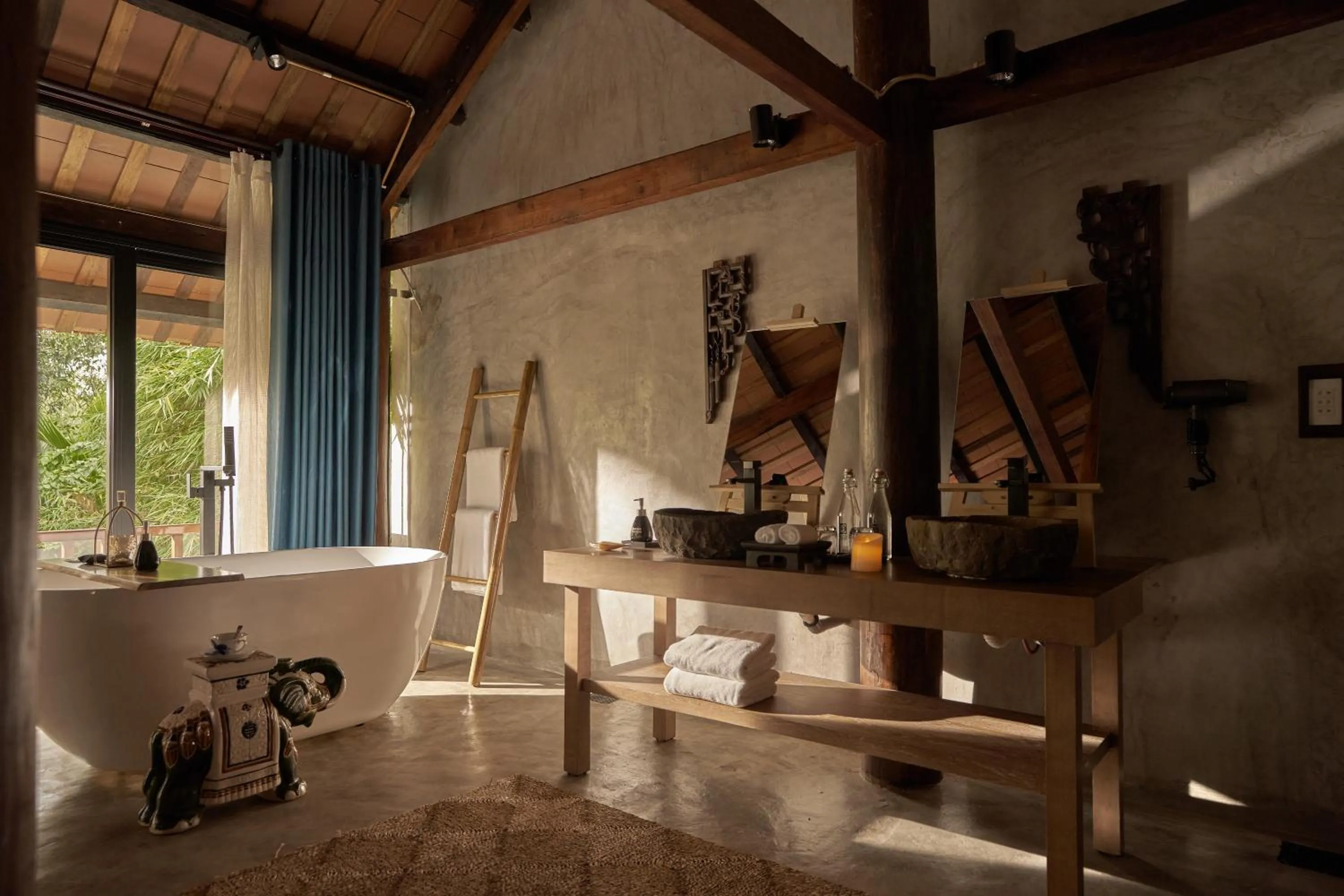 Bathroom in aNhill Boutique