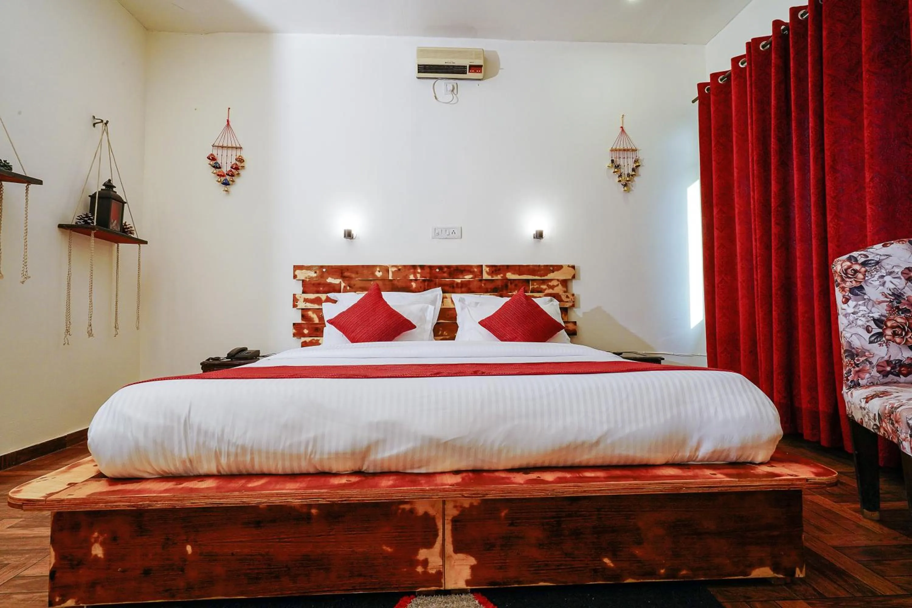 Bed in Hotel Sagarmatha