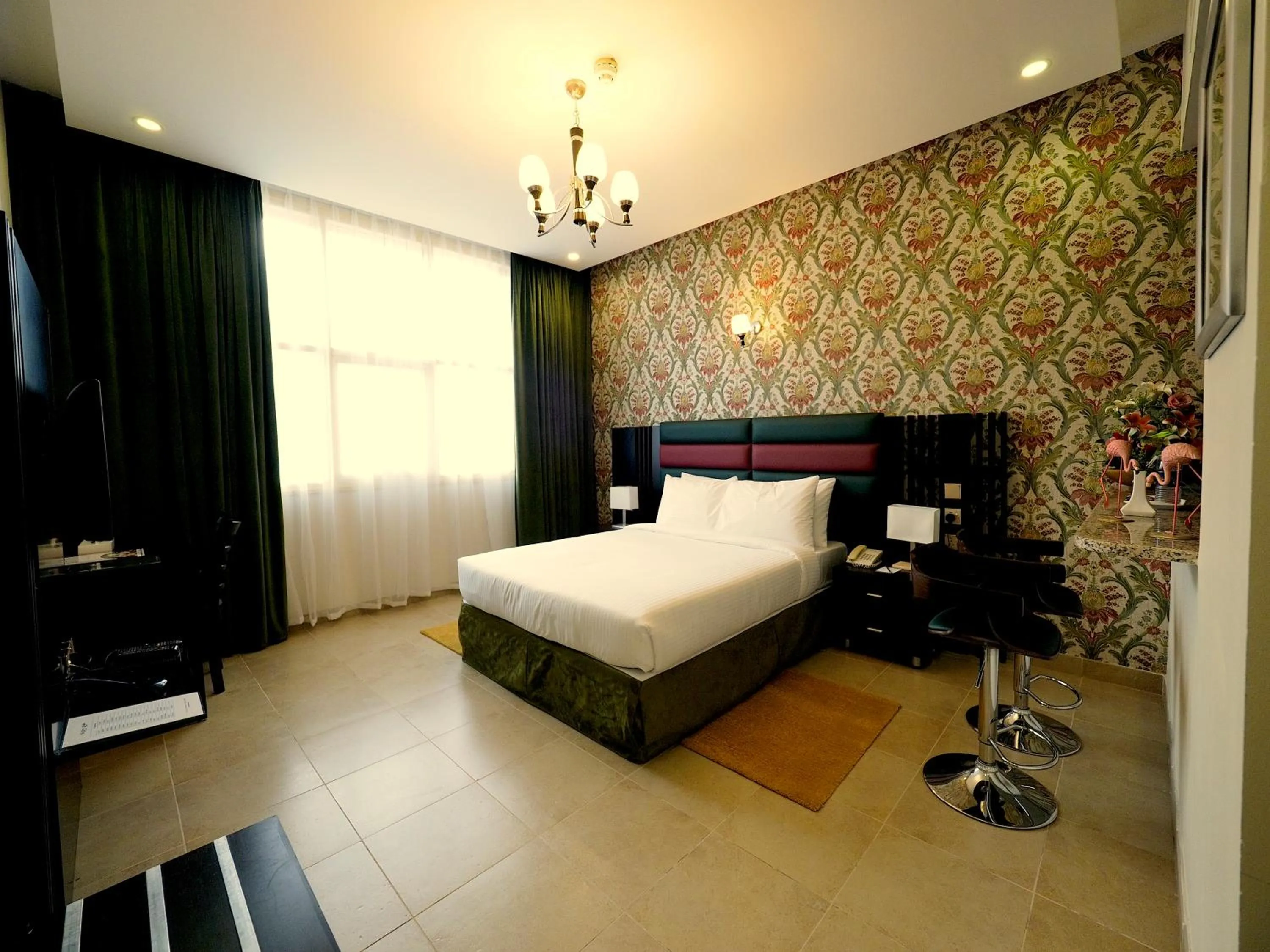 Bedroom, Bed in Skylark Hotel Apartments AL Barsha