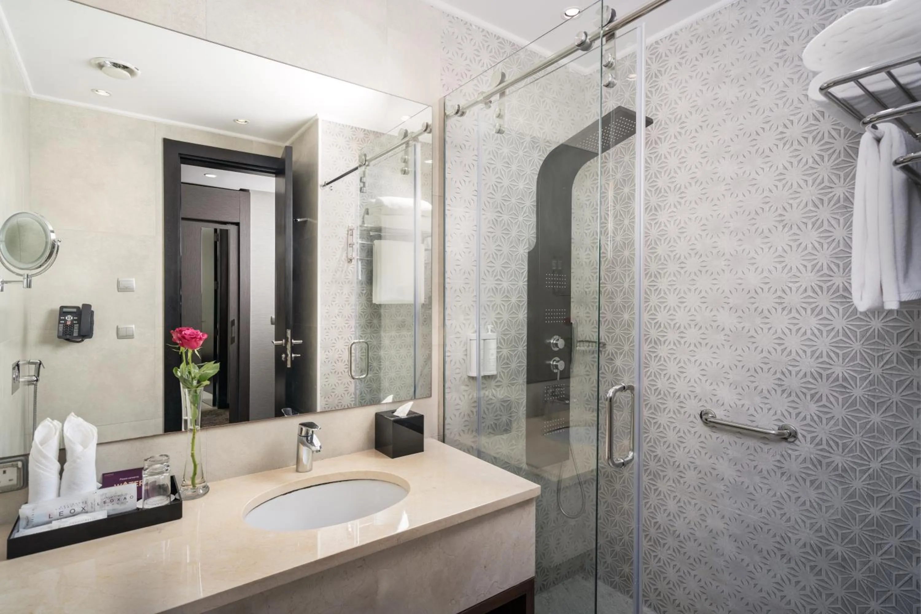 Shower in Sukoon Hotel