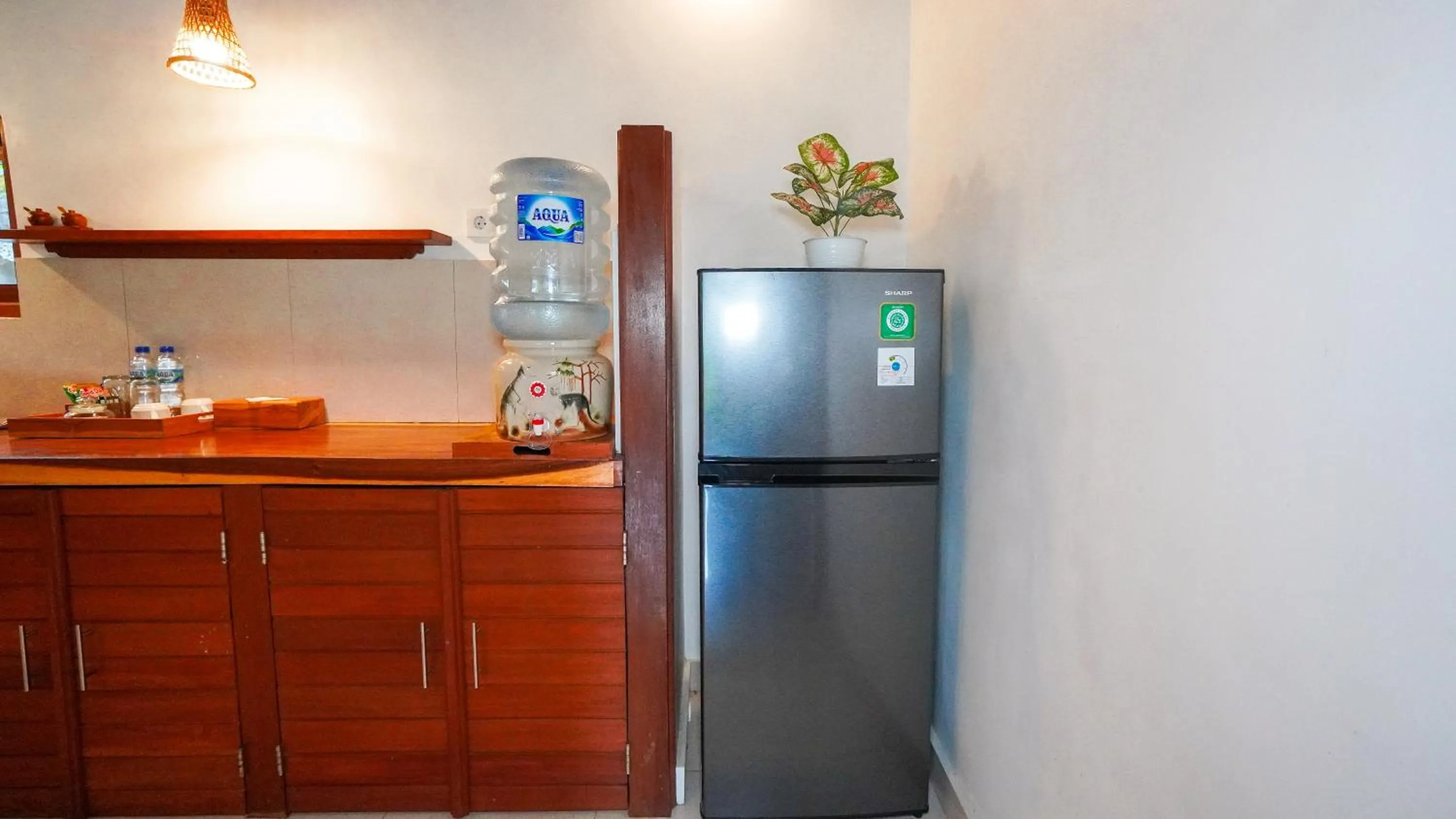 Green Coconut Cottage