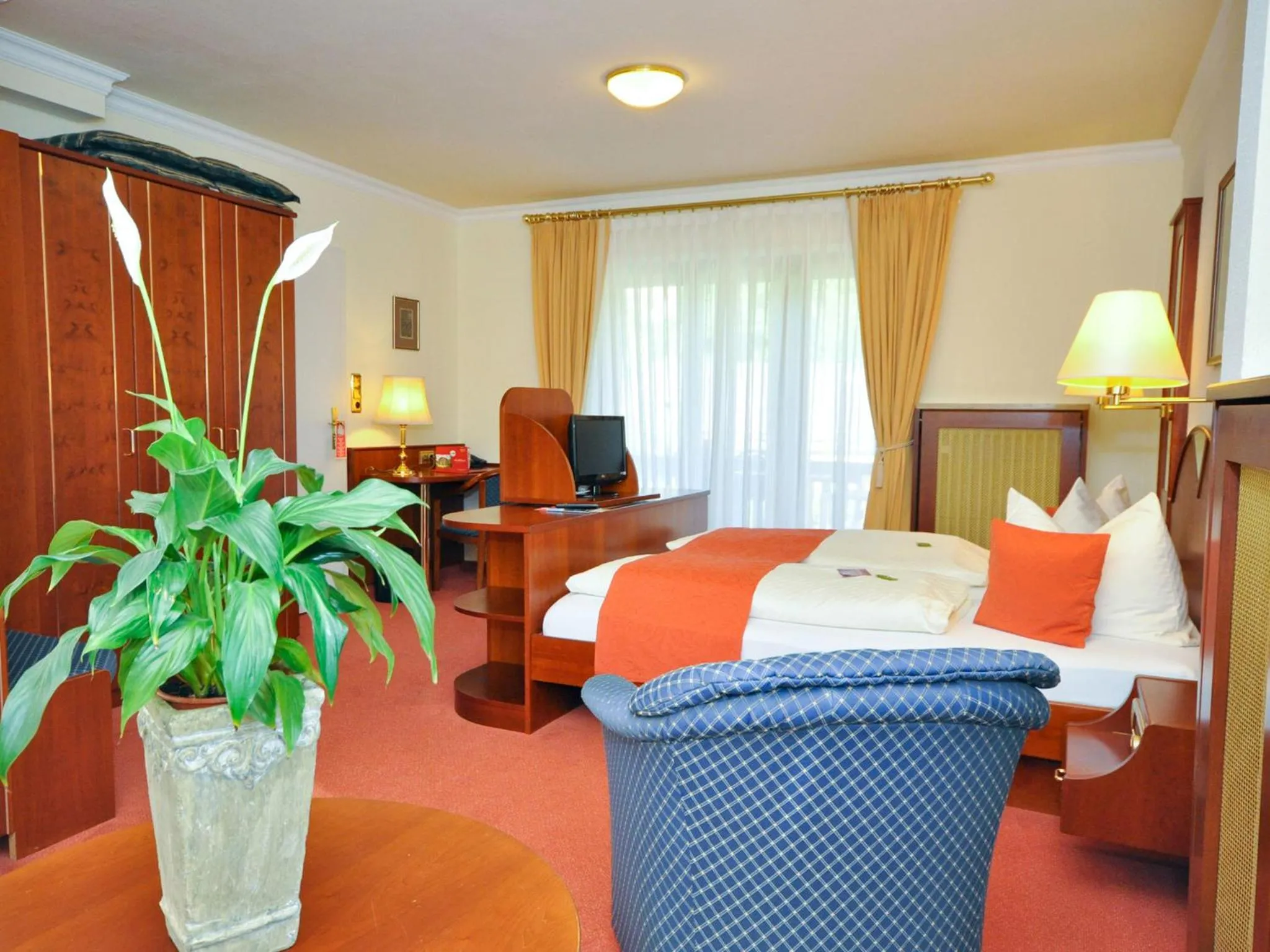 Photo of the whole room in Hotel Quellenhof