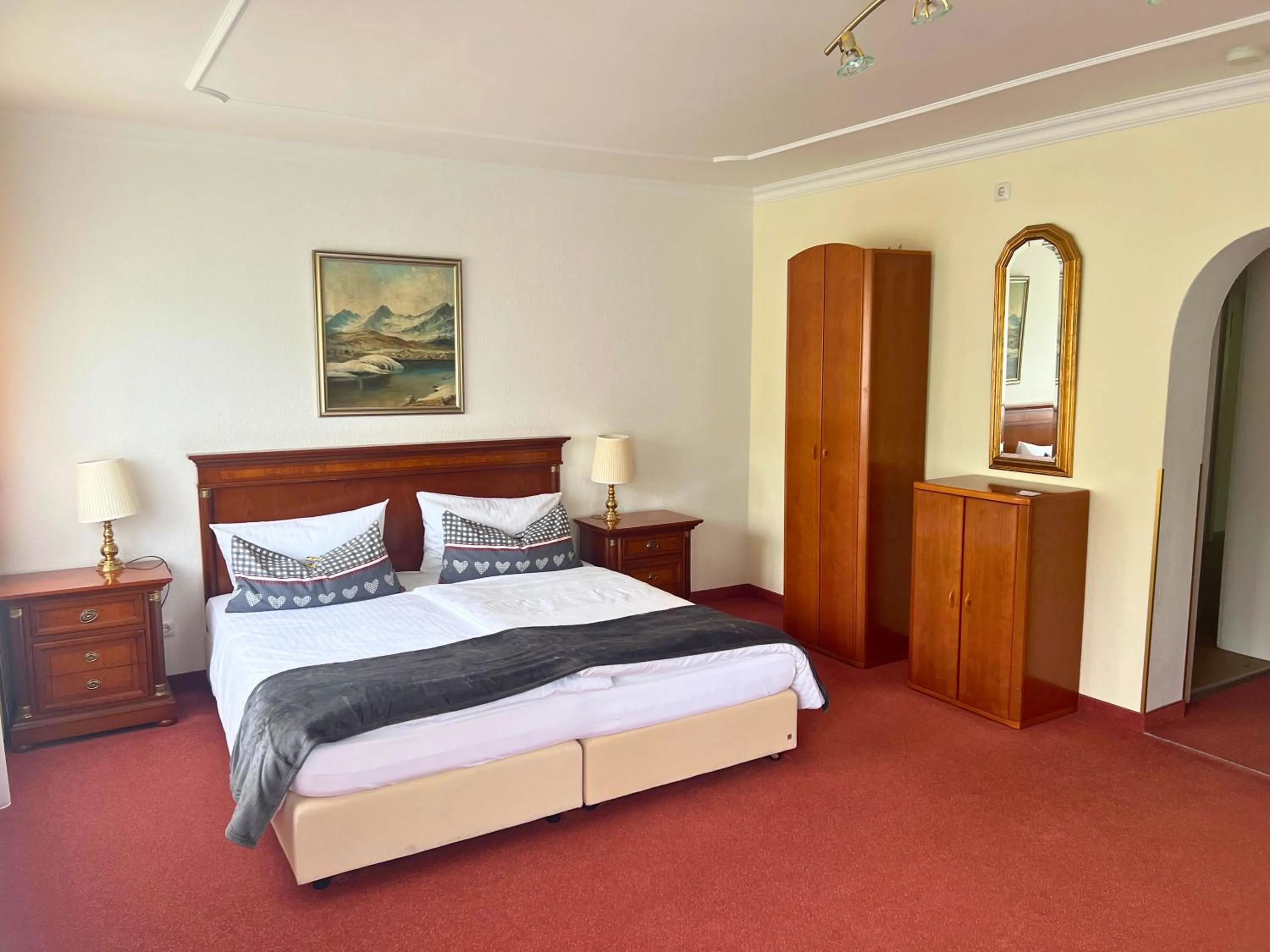 Bed in Hotel Quellenhof