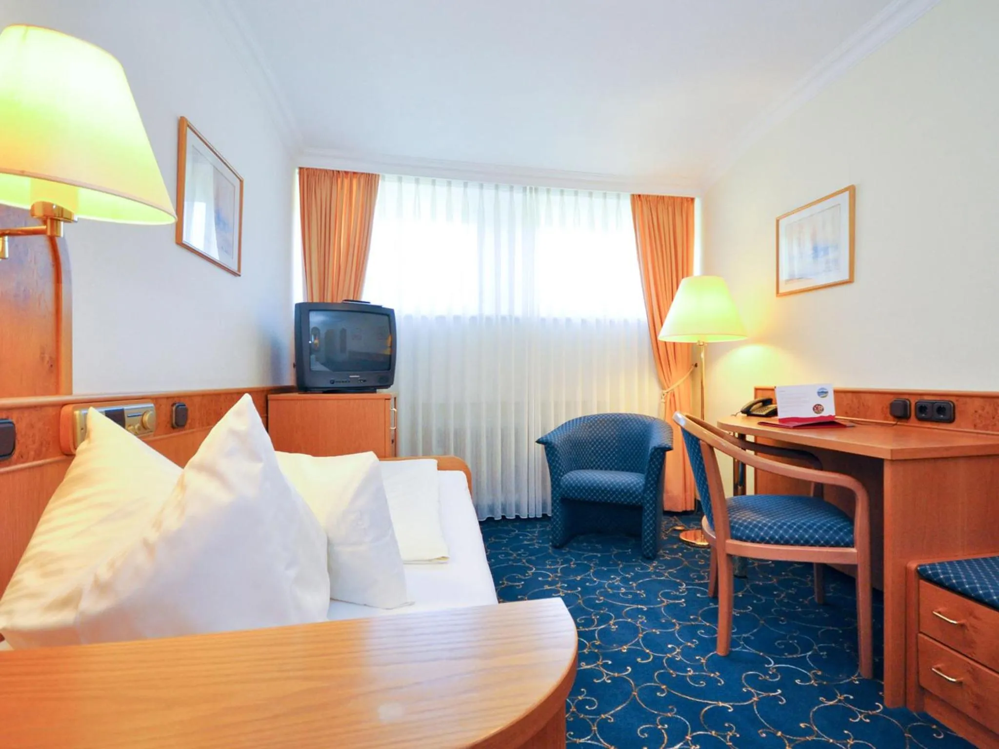 Photo of the whole room in Hotel Quellenhof