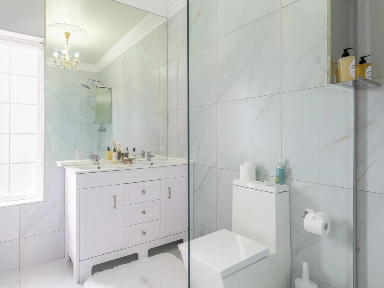 Bathroom in Grand Lux Boutique Manor