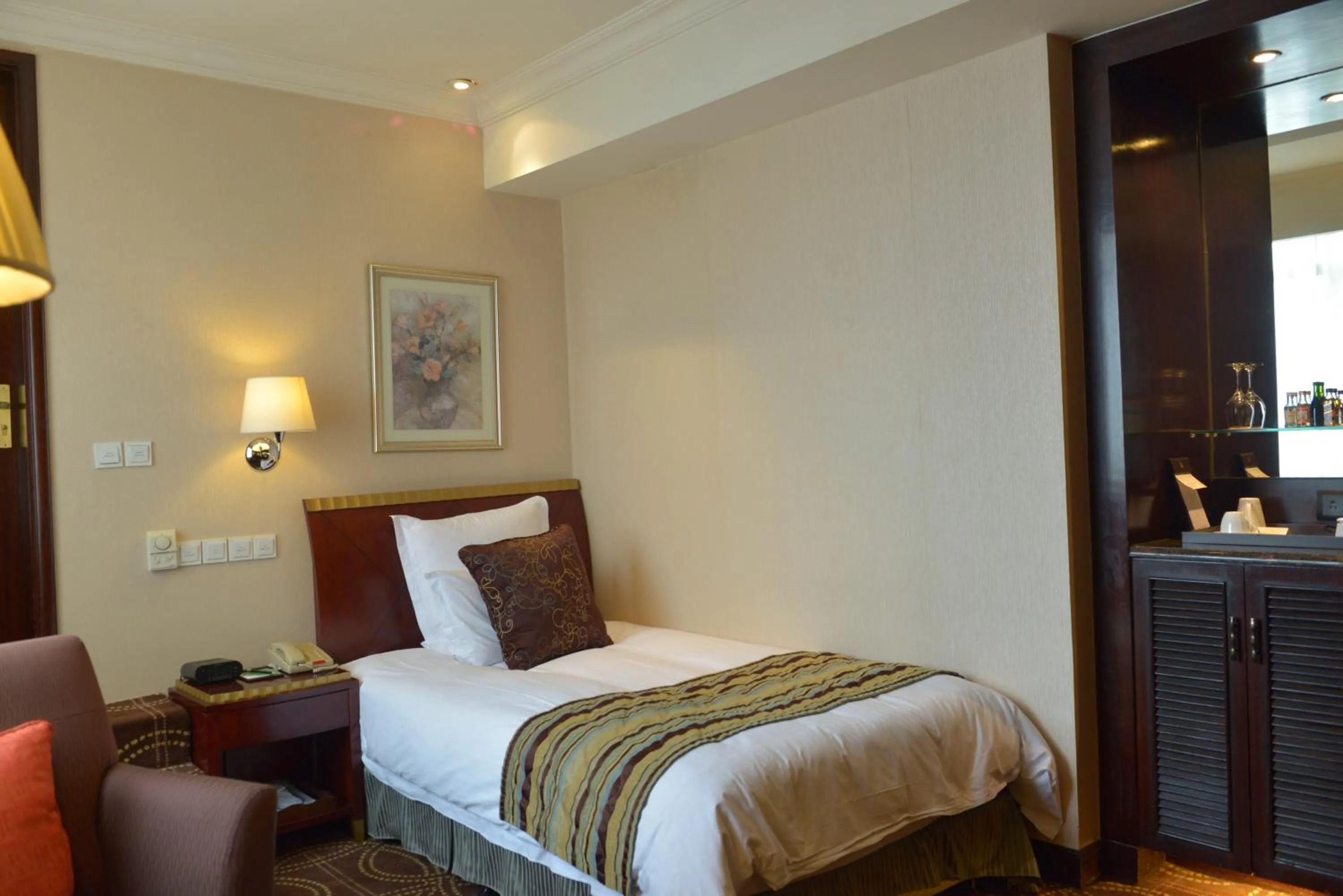 Hengshan Picardie Hotel