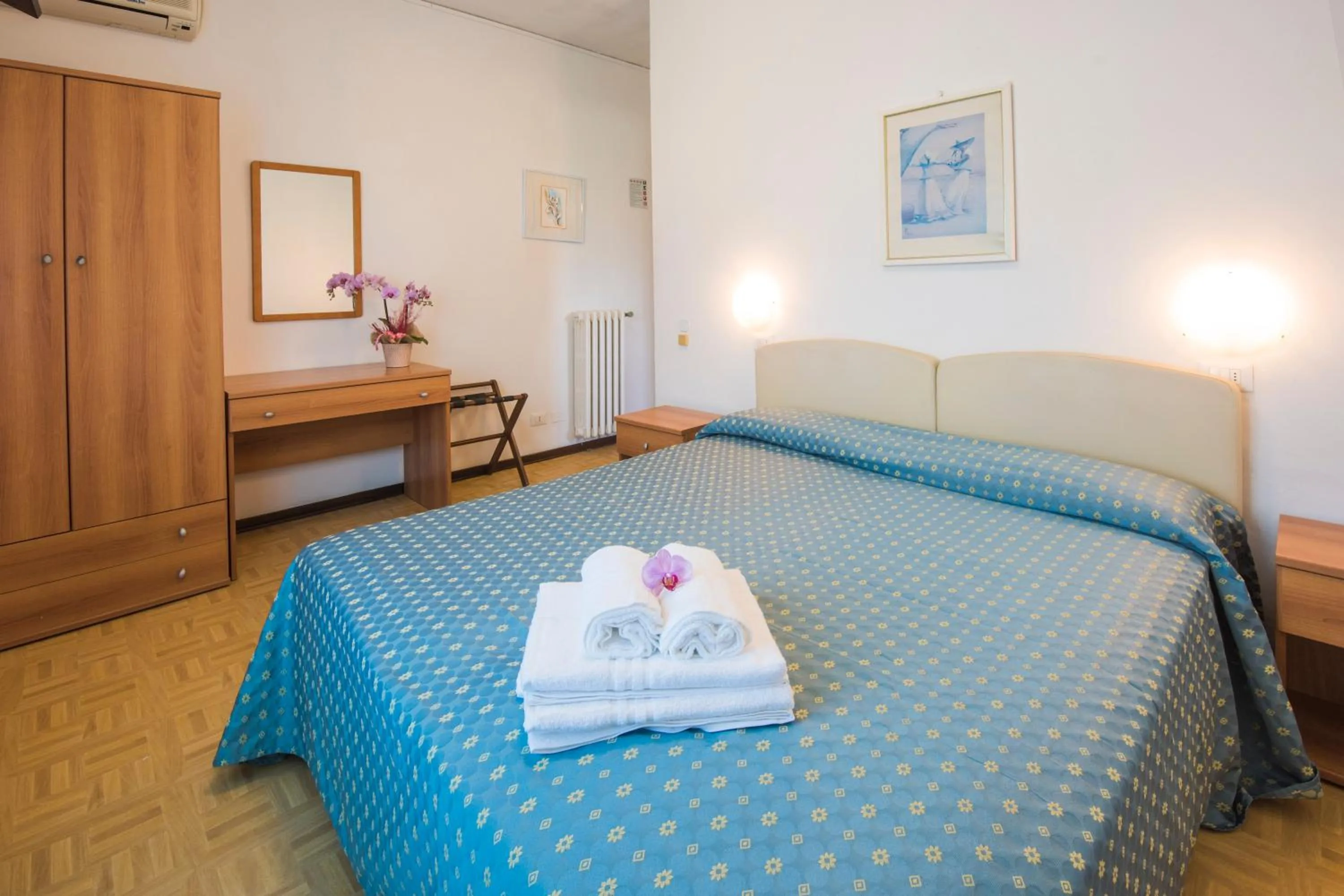 Bed in Hotel Mariotti