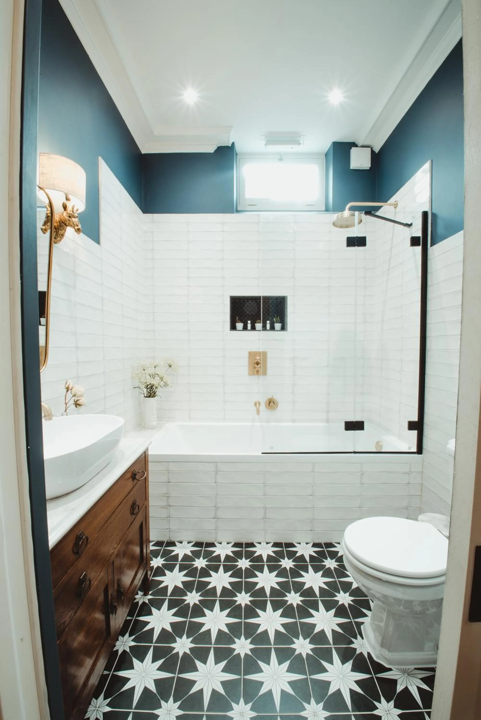 Bathroom in ch1 boutique stays