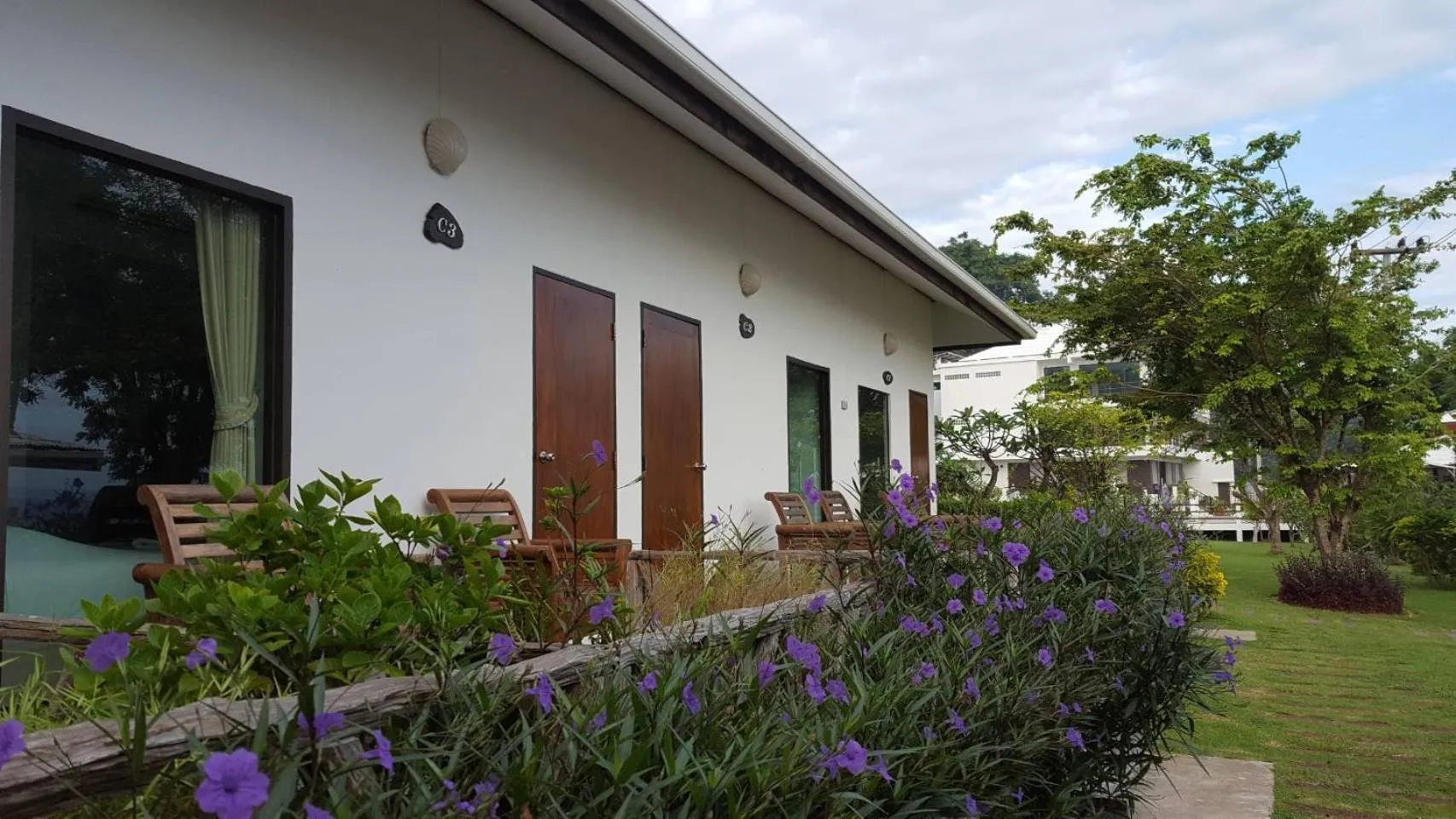Balcony/Terrace in Samed Cliff Resort