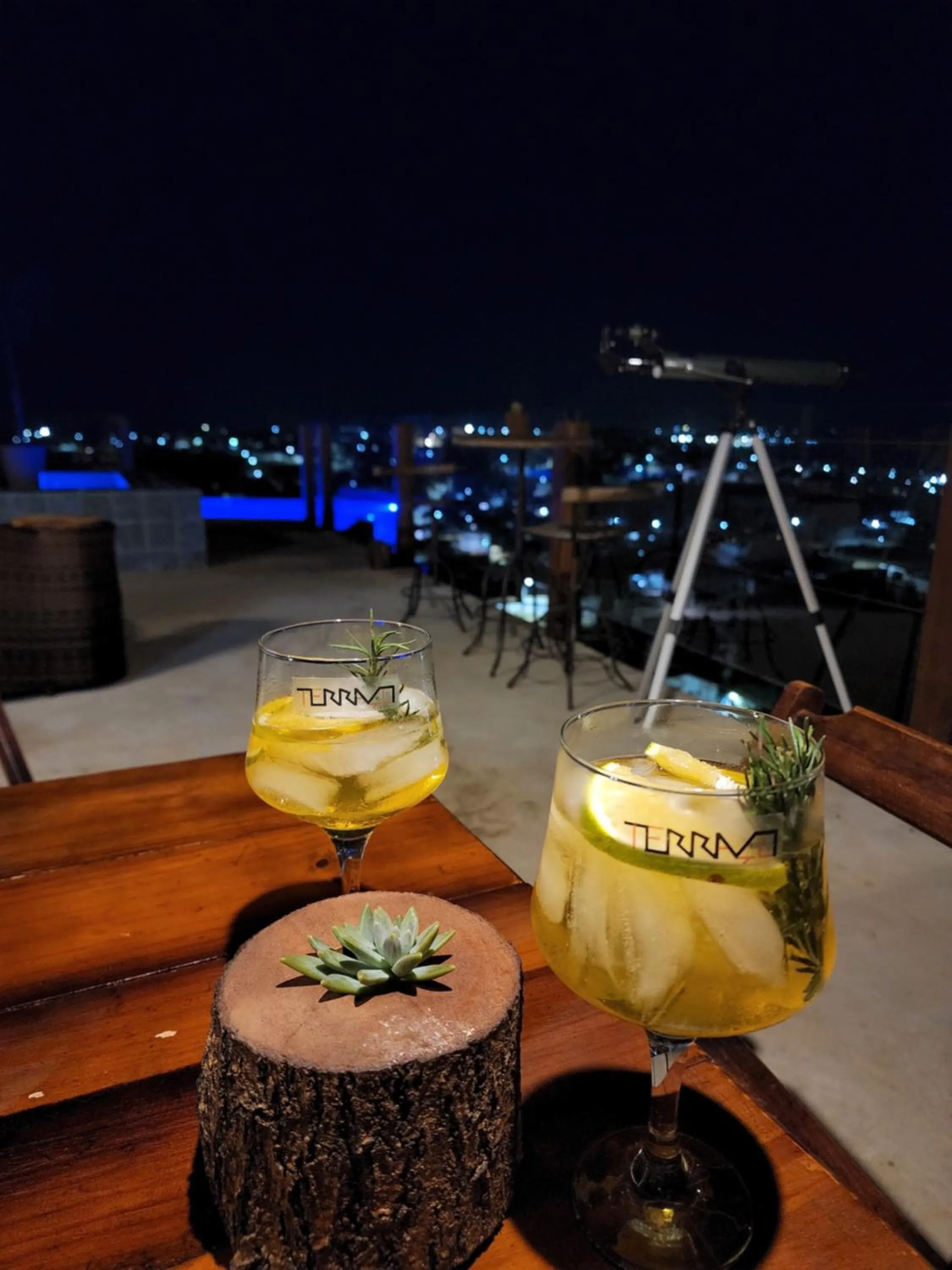 Restaurant/places to eat in Pousada Terraço Guarapari