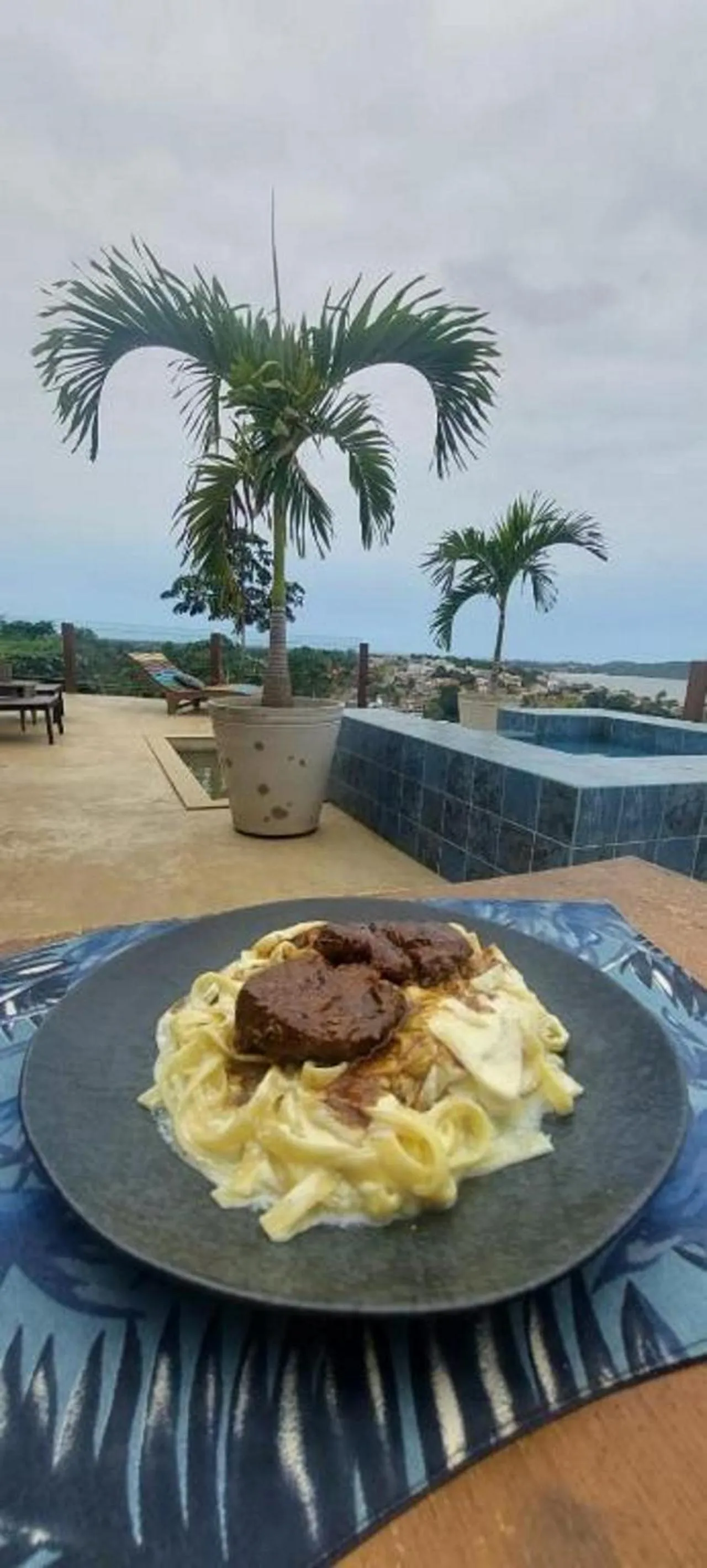 Restaurant/places to eat in Pousada Terraço Guarapari