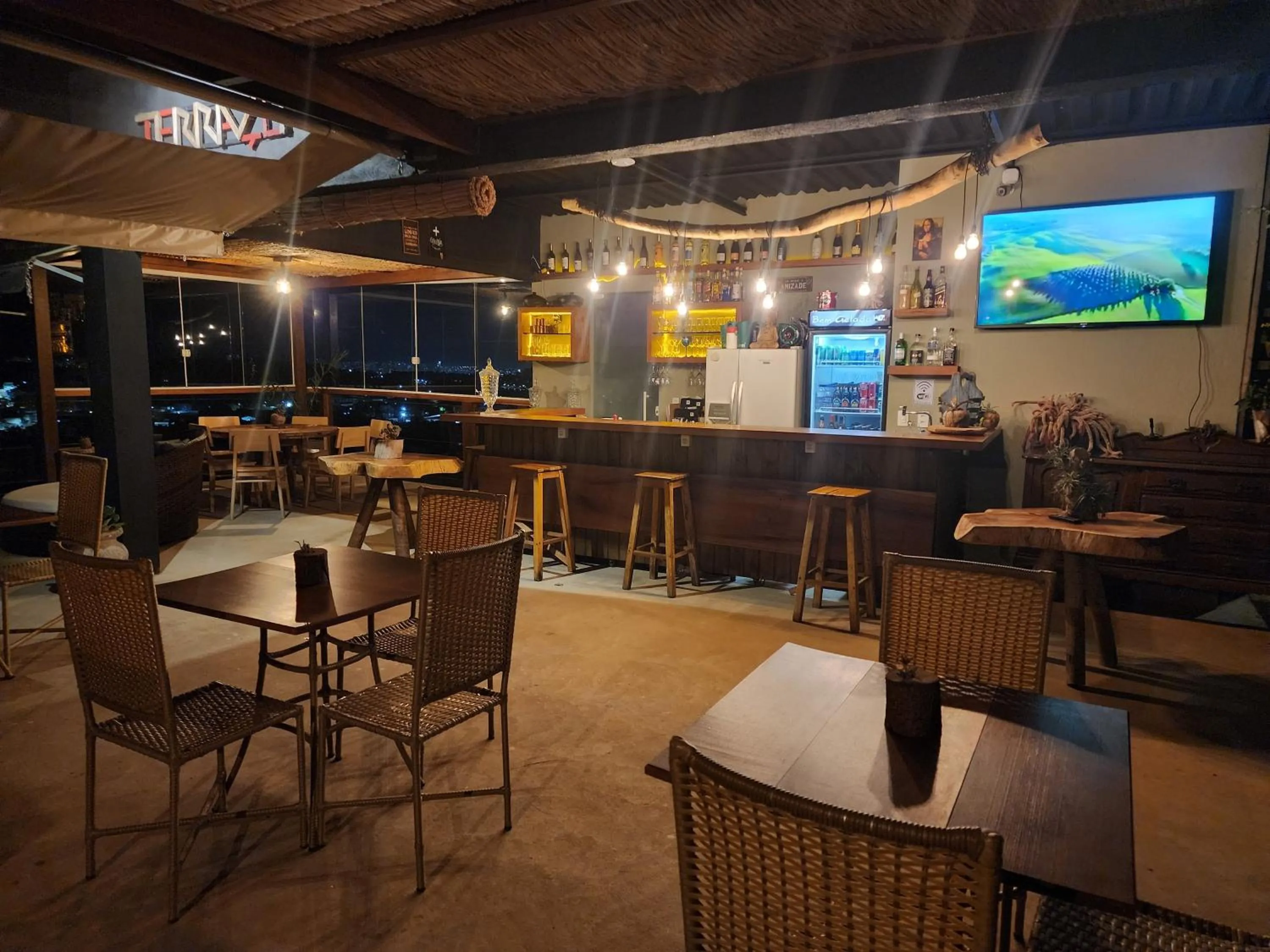 Restaurant/places to eat in Pousada Terraço Guarapari