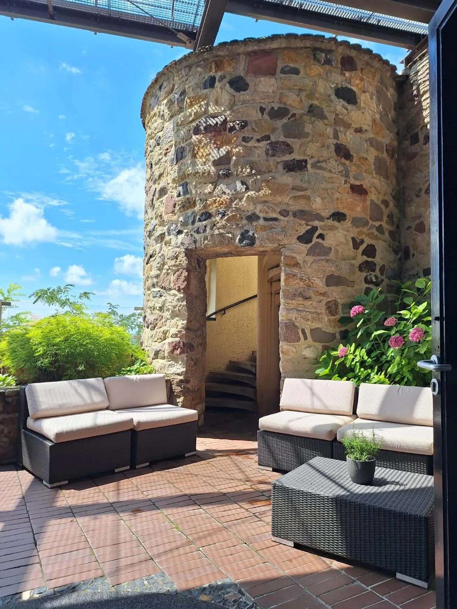 Seating area in Hotel Stadt Breisach