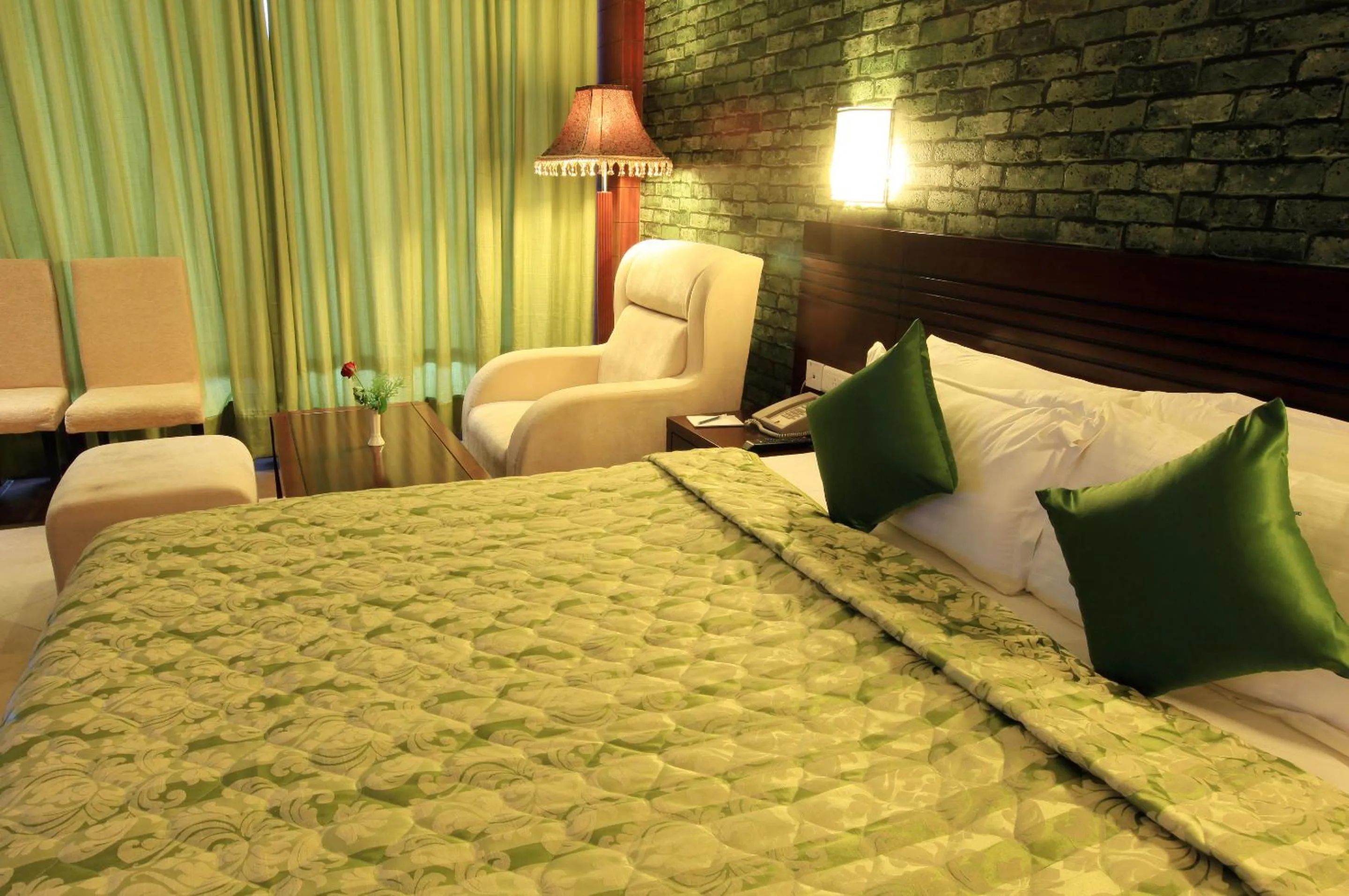 Photo of the whole room, Bed in Hotel All Season