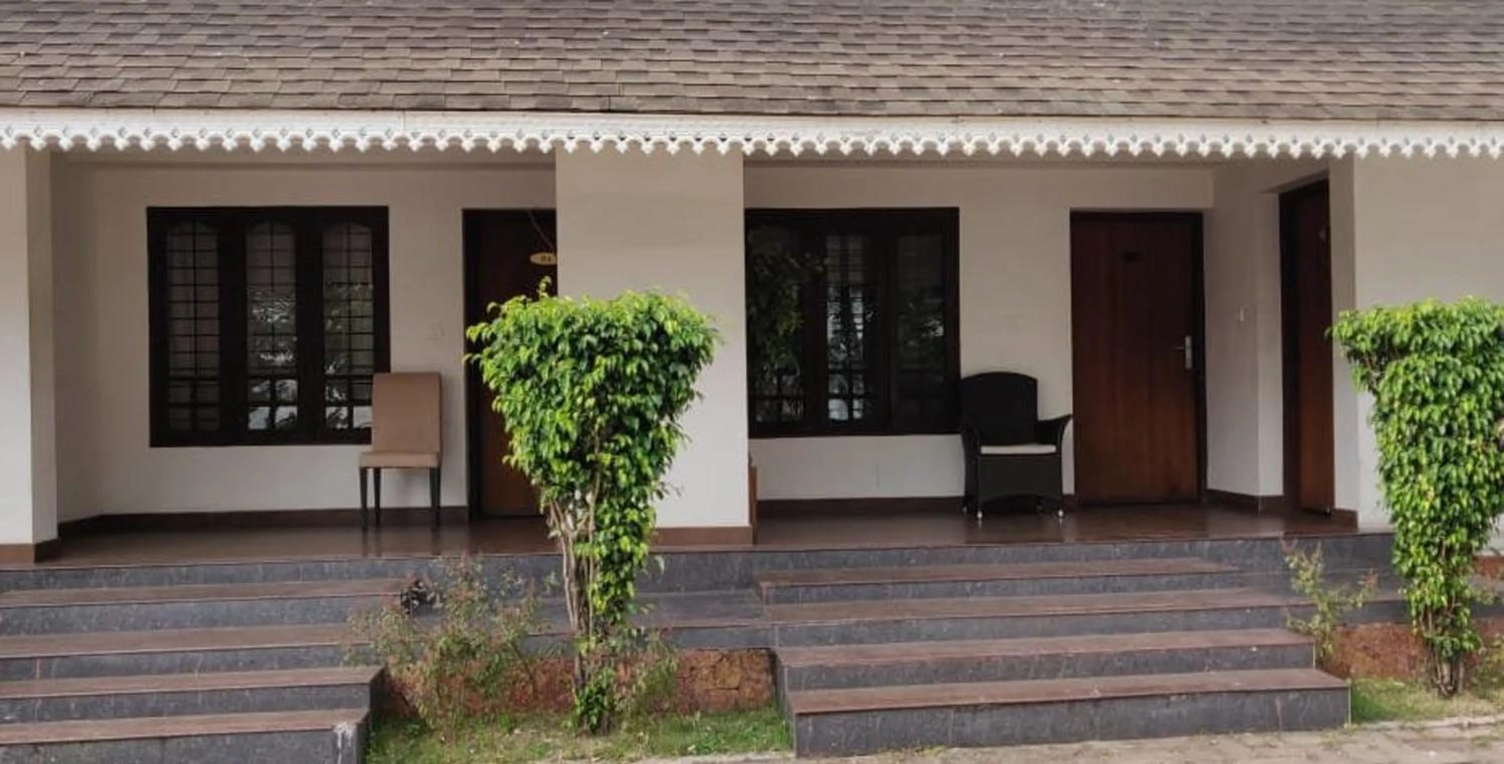 Patio in Hotel All Season