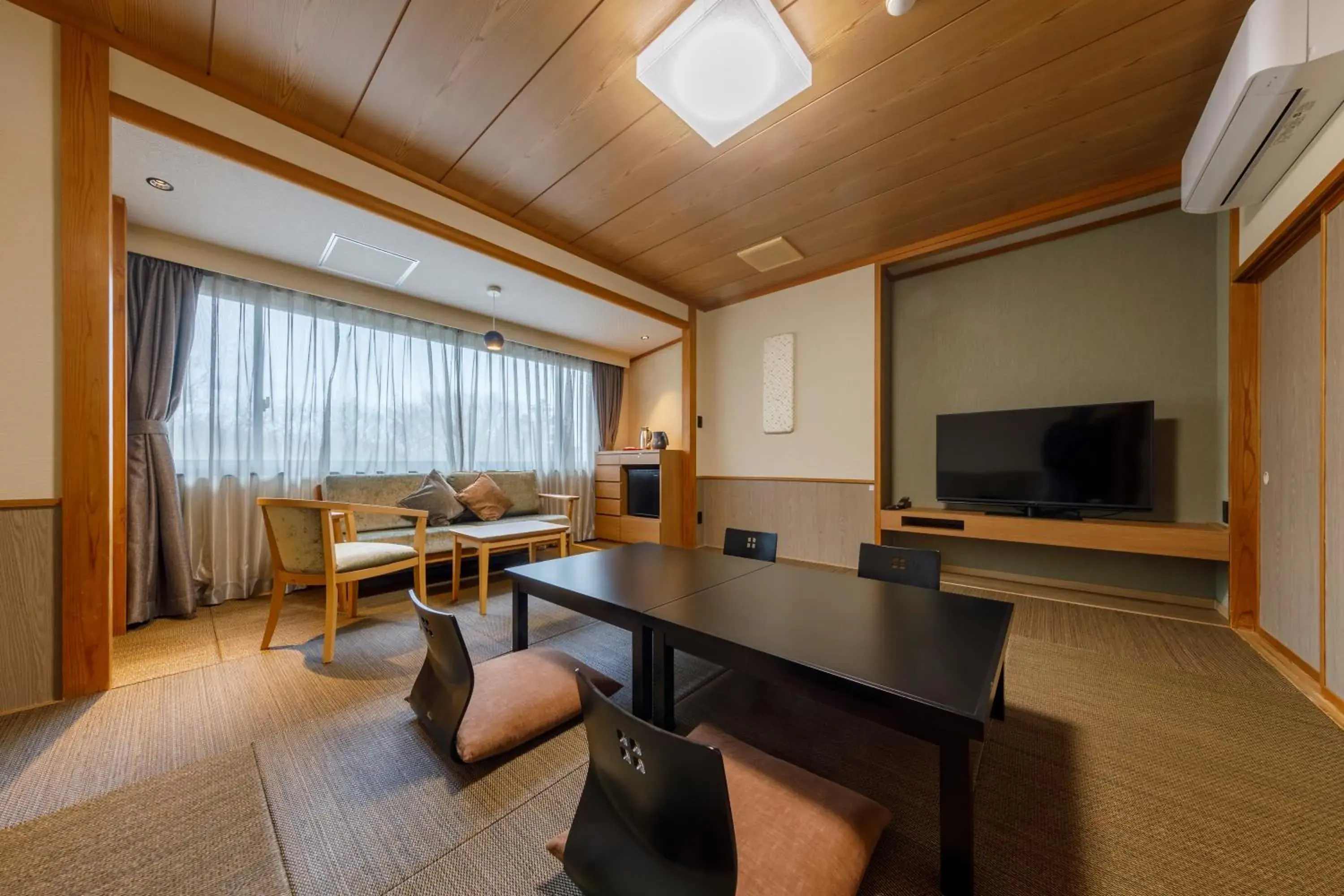 Japanese-Style Room in Jizaiso Japanese-Style Room in Jizaiso