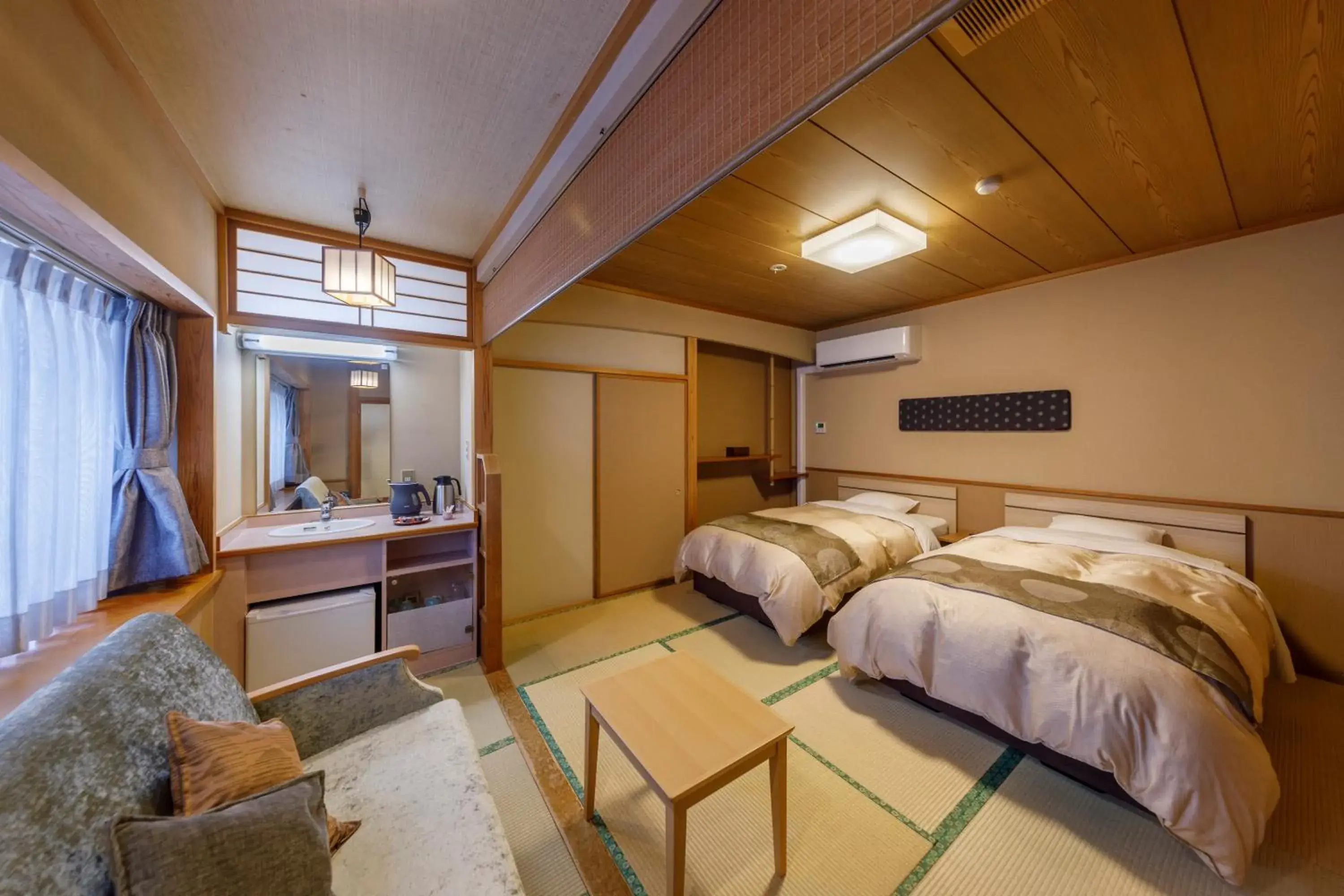 Twin Room in Jizaiso Twin Room in Jizaiso