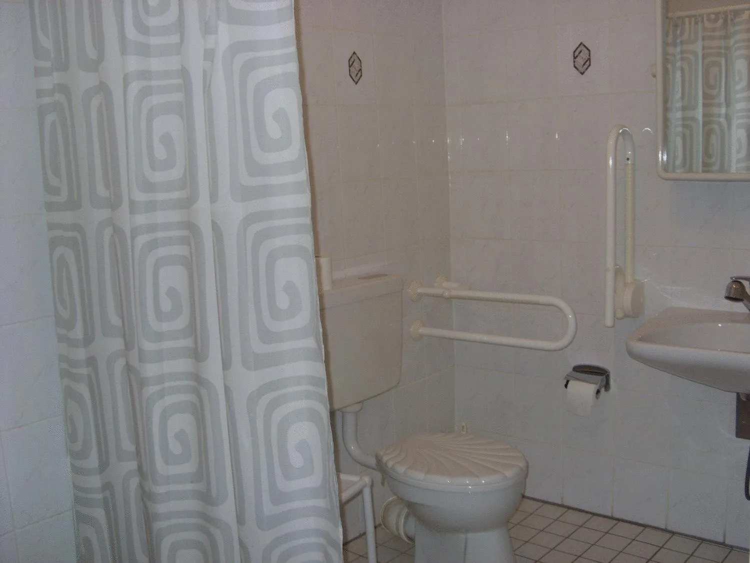 Toilet in Gasthof Bergquelle