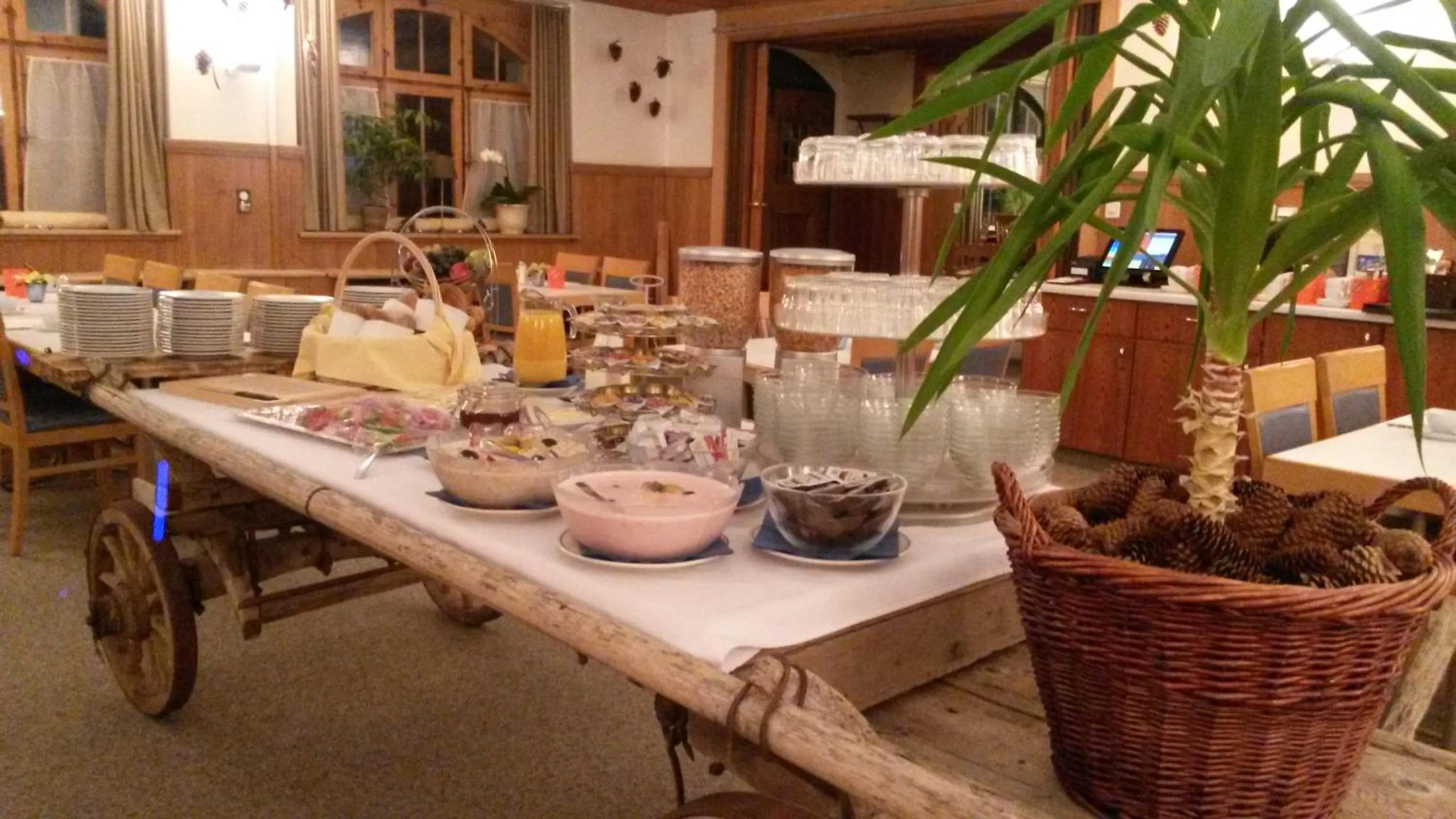 Breakfast in Hotel Danis