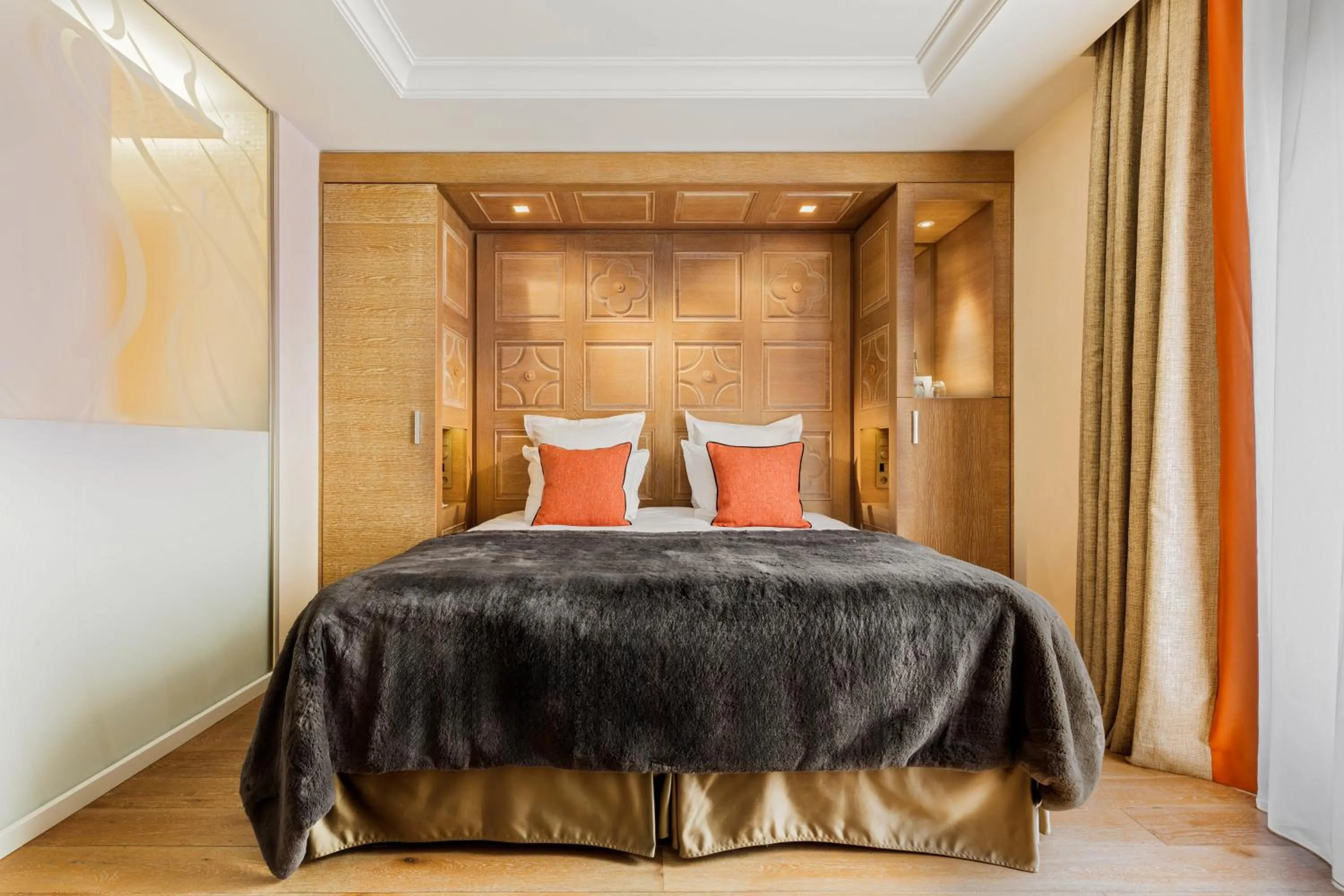 Bed in Hôtel Mont-Blanc Chamonix