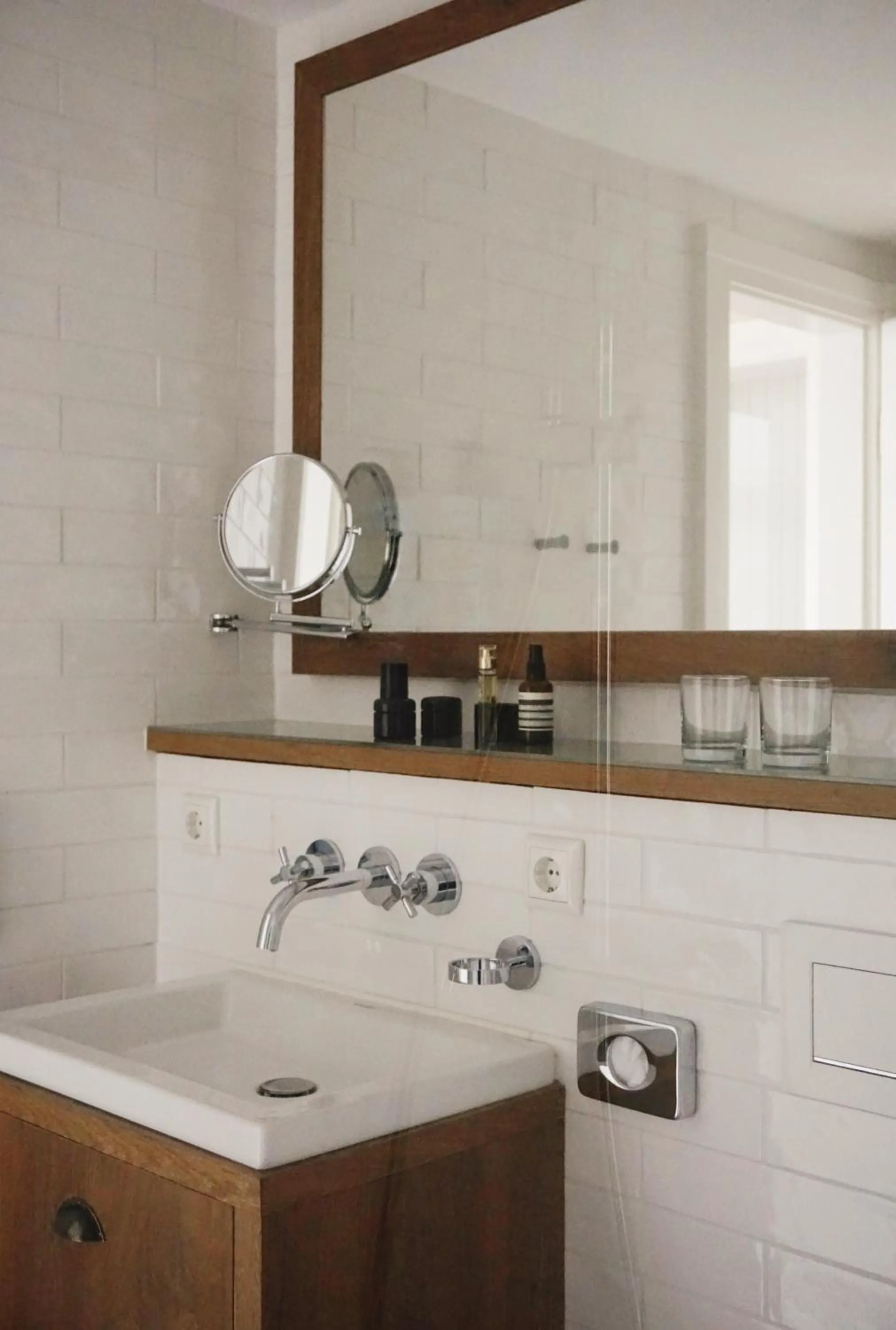 Bathroom in LOEV - VELA Hotels