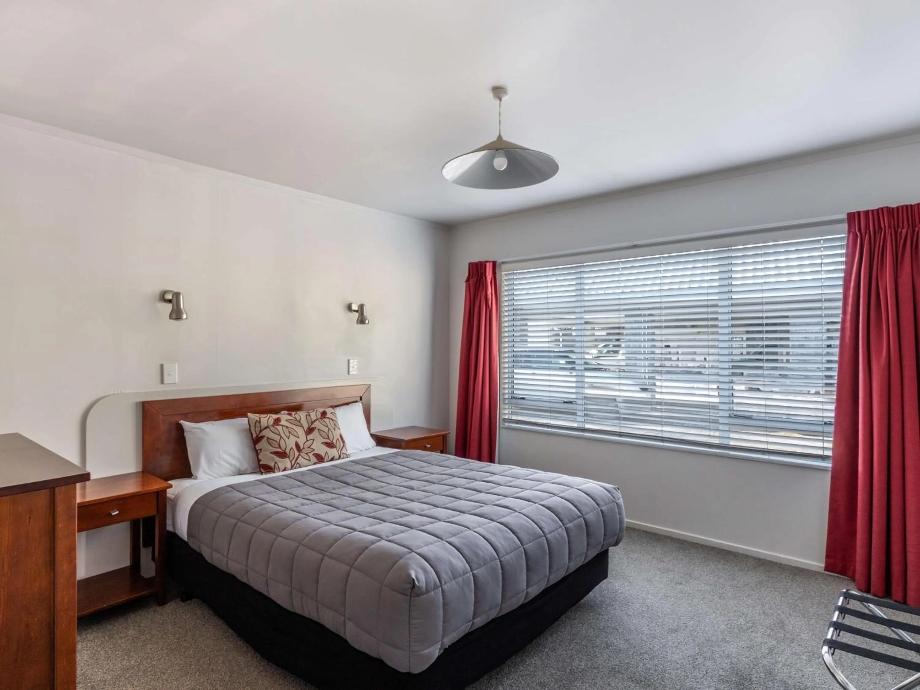 Bed in Turangi Leisure Lodge