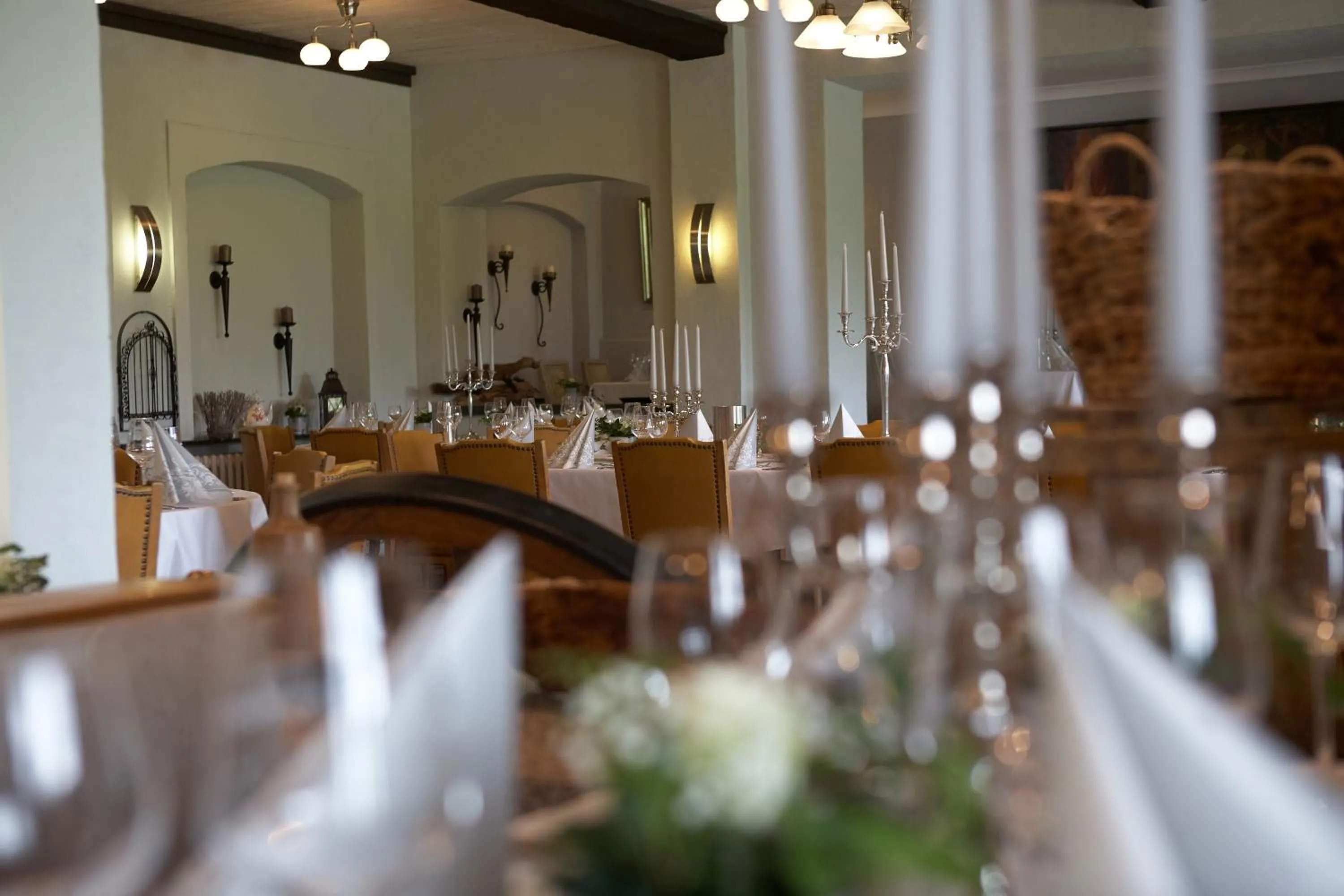 Restaurant/places to eat in Hotel Zur Burg Sternberg