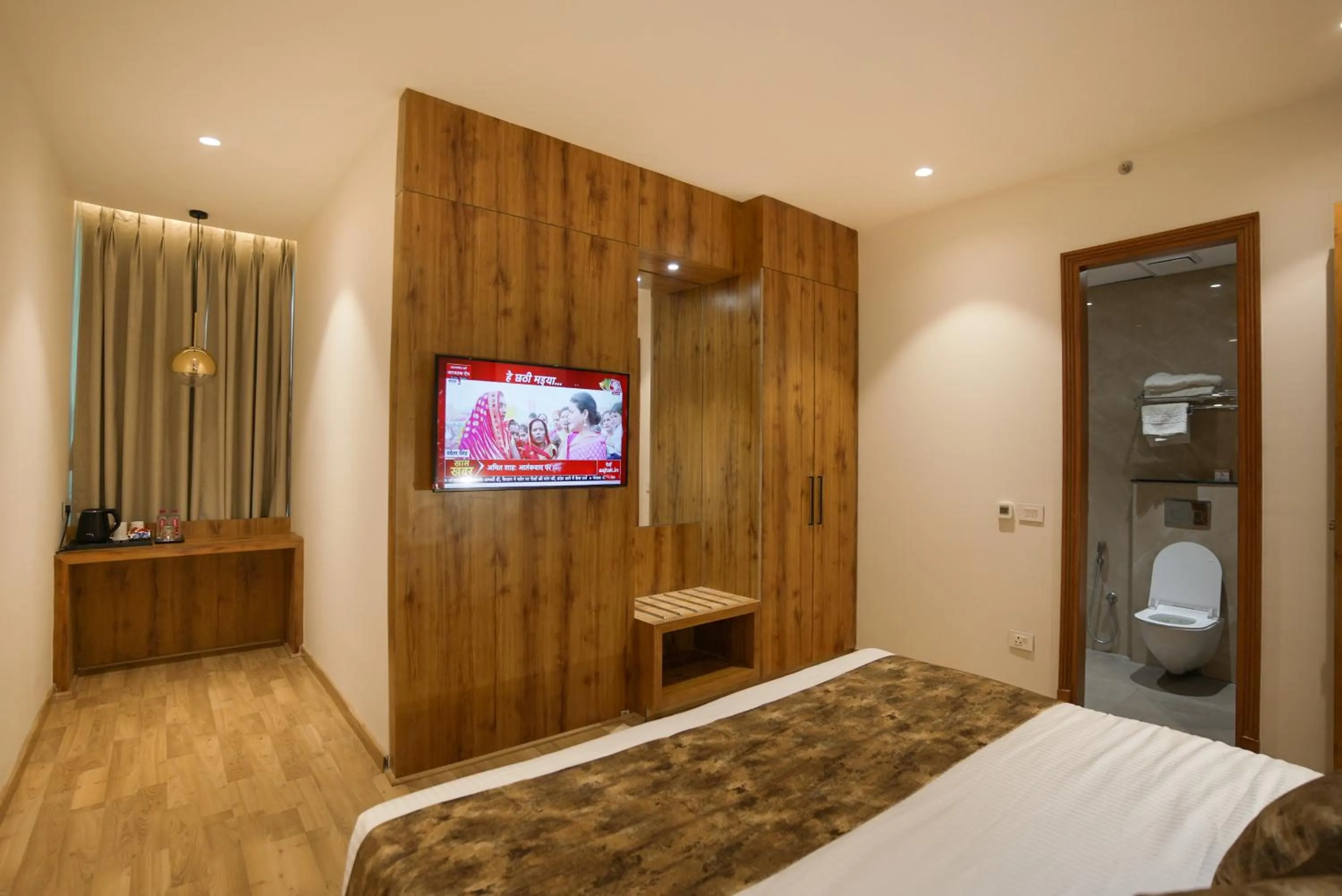 TV and multimedia, Bed in Celebrant Hotel