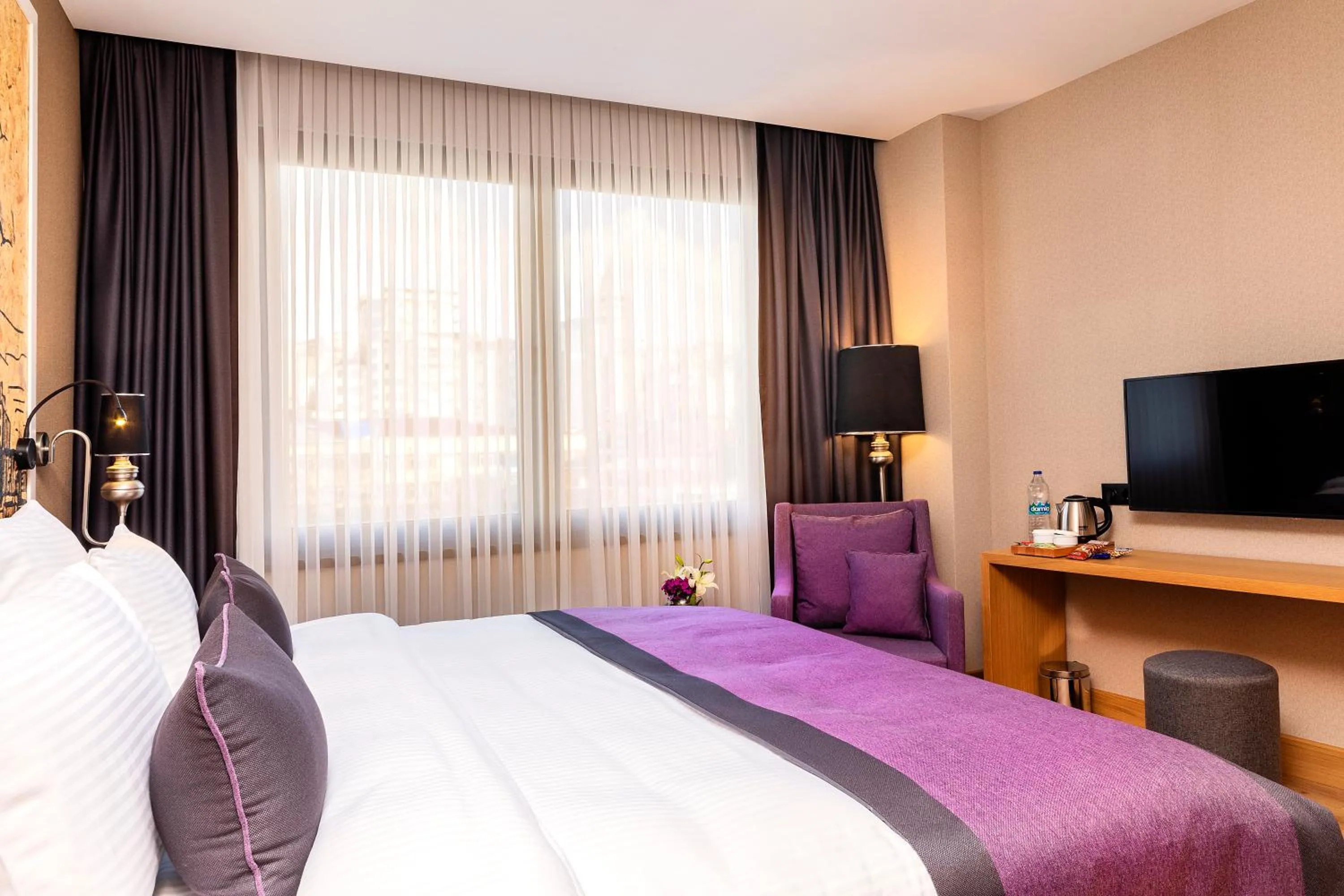 Property building, Bed in The Halich Hotel Istanbul Karakoy - Special Category