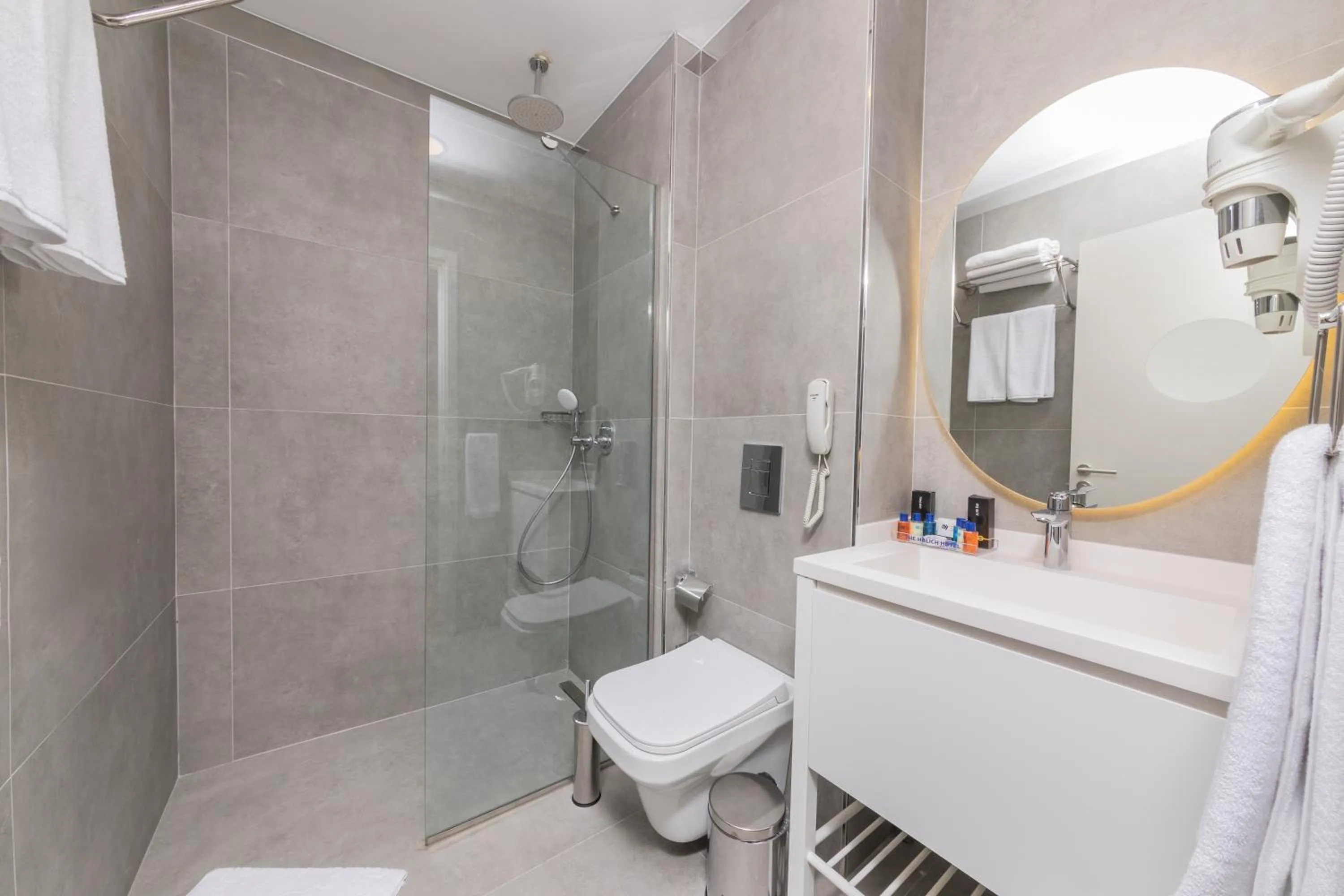 Bathroom in The Halich Hotel Istanbul Karakoy - Special Category