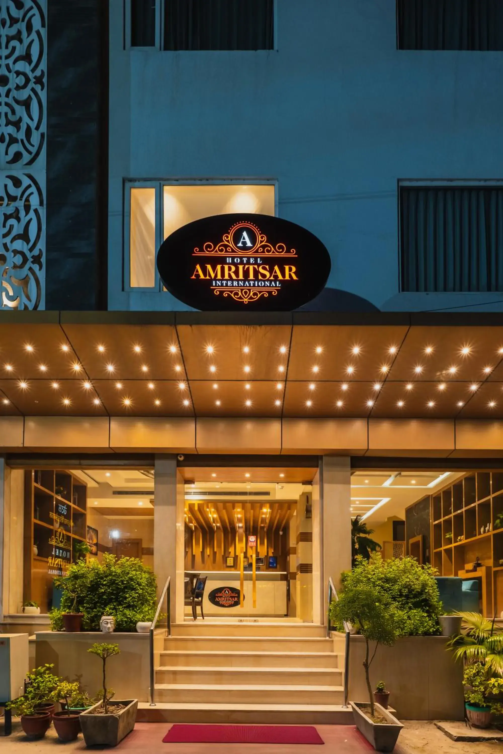 Facade/entrance in Hotel Amritsar International 2 min walk from Amritsar Bus Stand Facade/entrance in Hotel Amritsar International 2 min walk from Amritsar Bus Stand