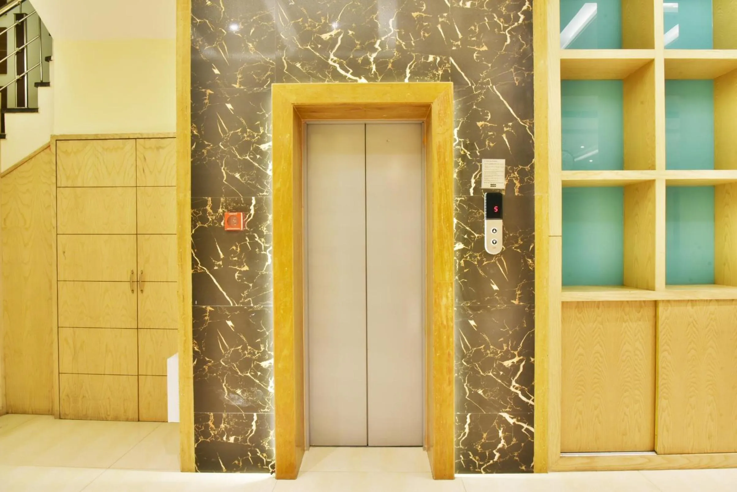 Lobby or reception in Hotel Amritsar International 2 min walk from Amritsar Bus Stand