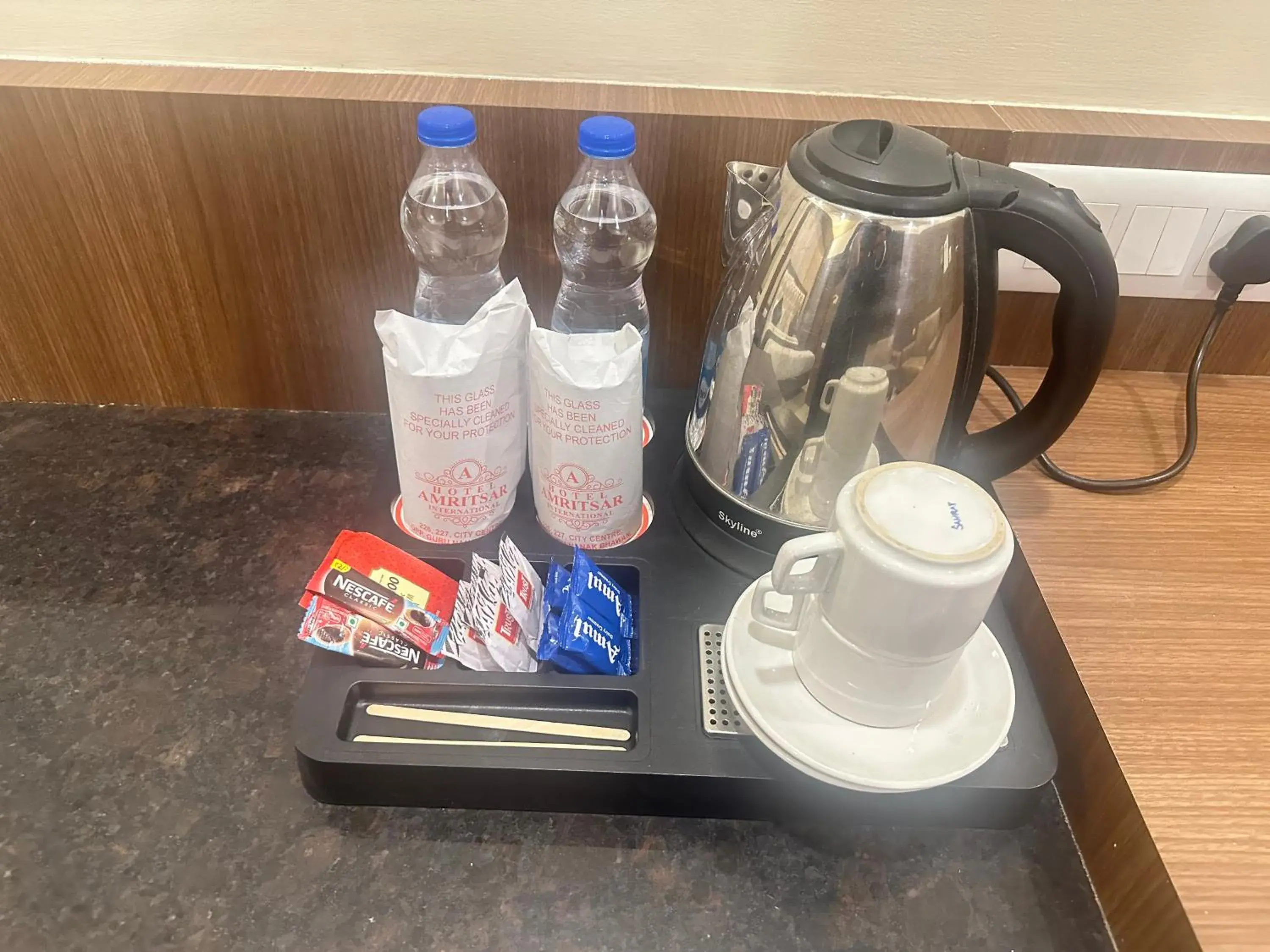 Property building in Hotel Amritsar International 2 min walk from Amritsar Bus Stand Property building in Hotel Amritsar International 2 min walk from Amritsar Bus Stand