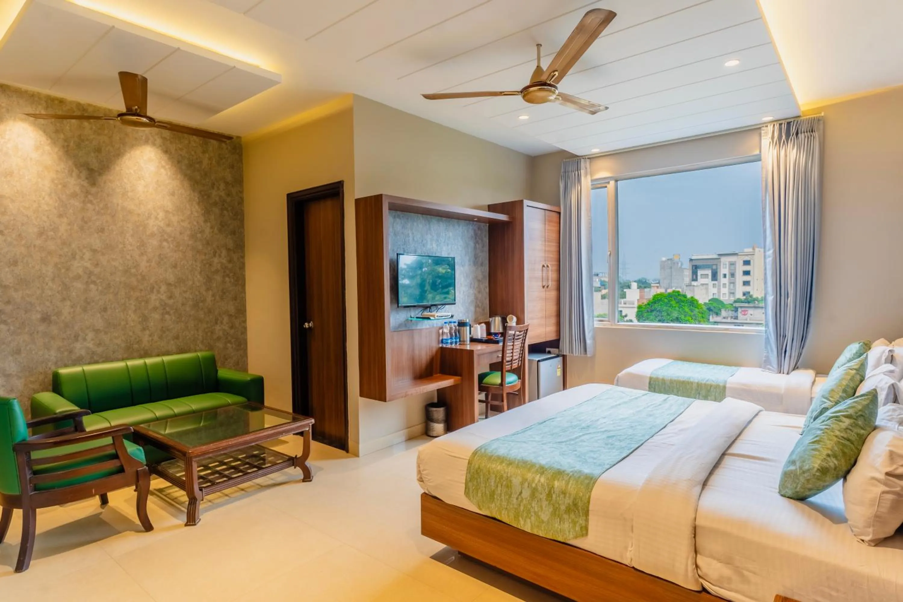 Bedroom, Bed in Hotel Amritsar International 2 min walk from Amritsar Bus Stand