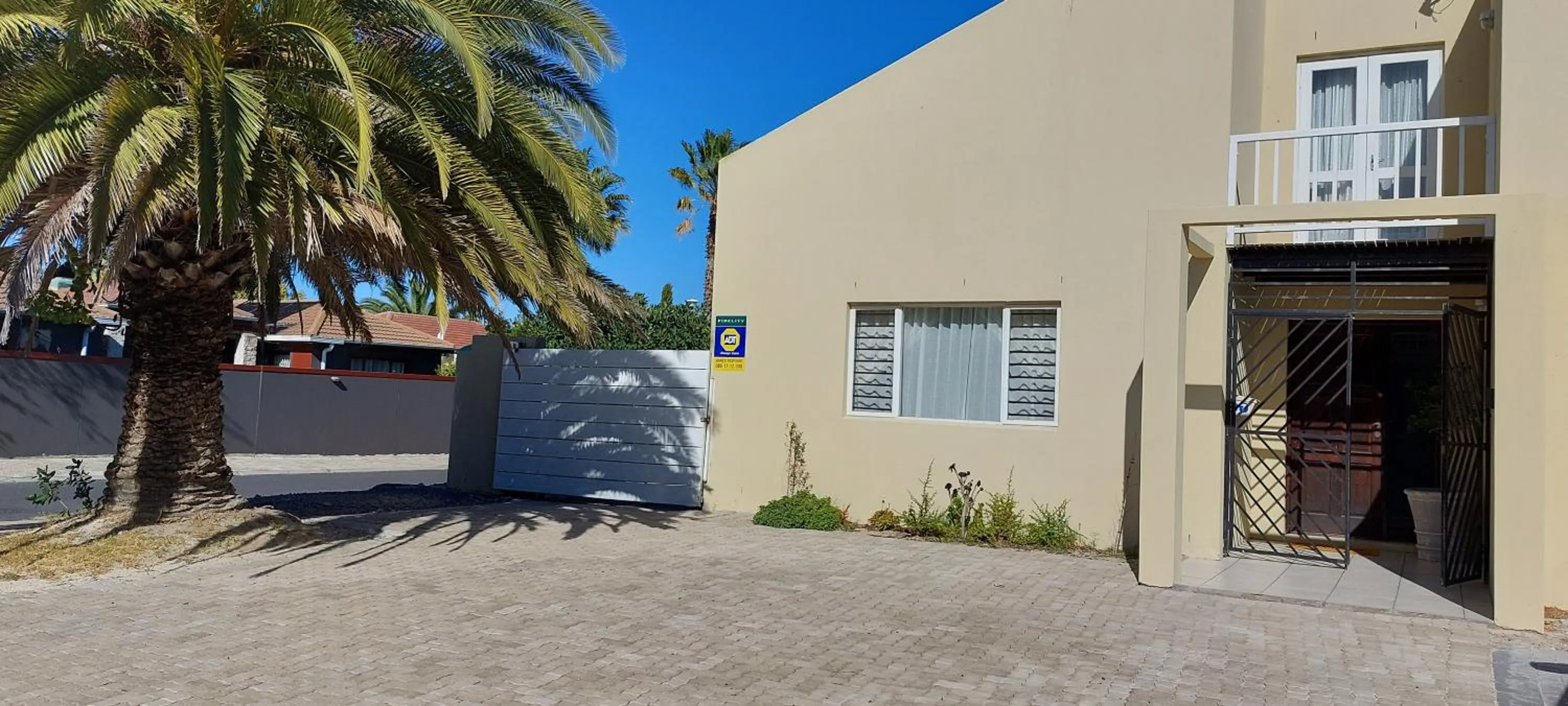 Shalom Self catering